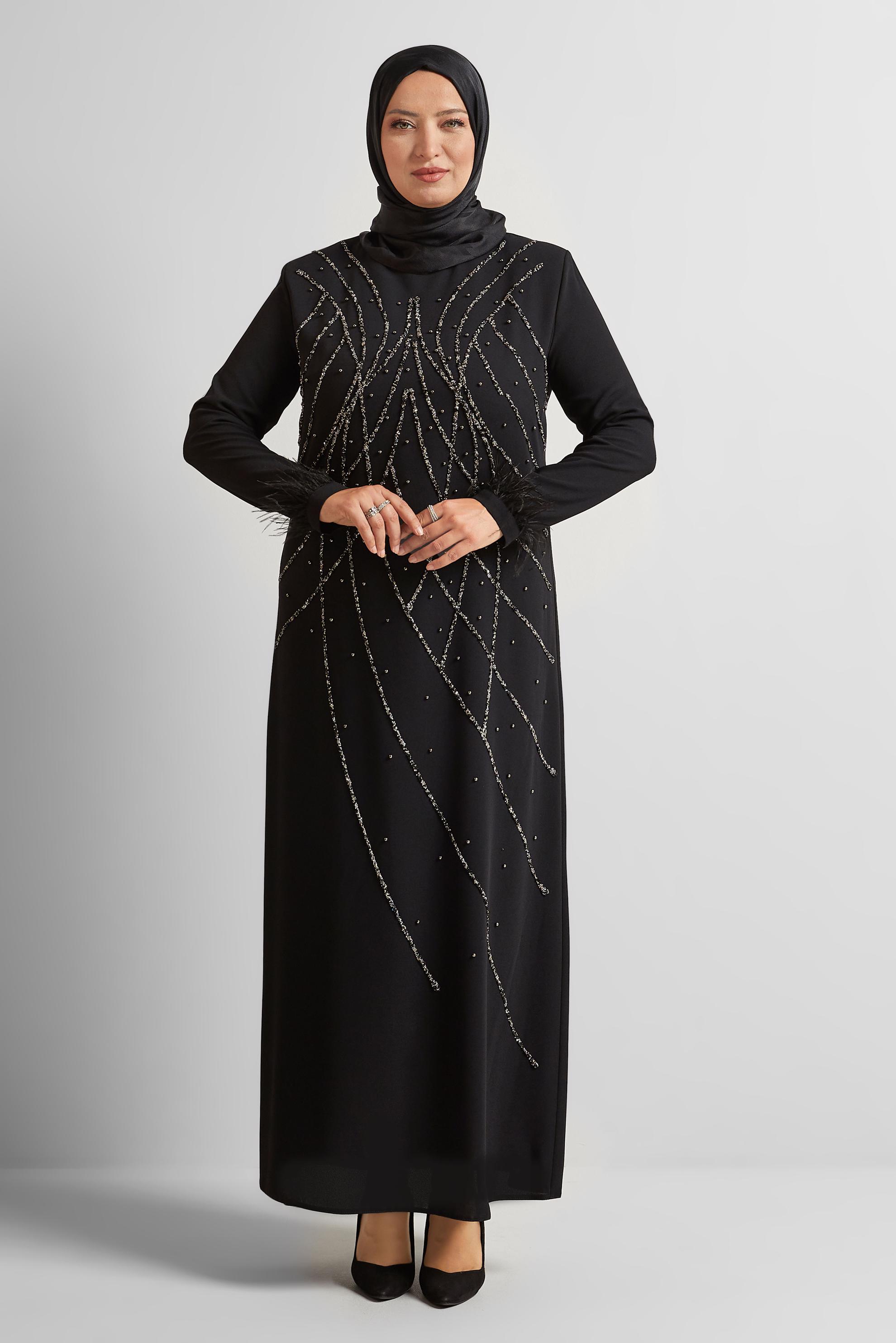 Vêtements hijab NOIR ROBE AVEC DÉTAILS DE PIERRES PRÉCIEUSES 20705