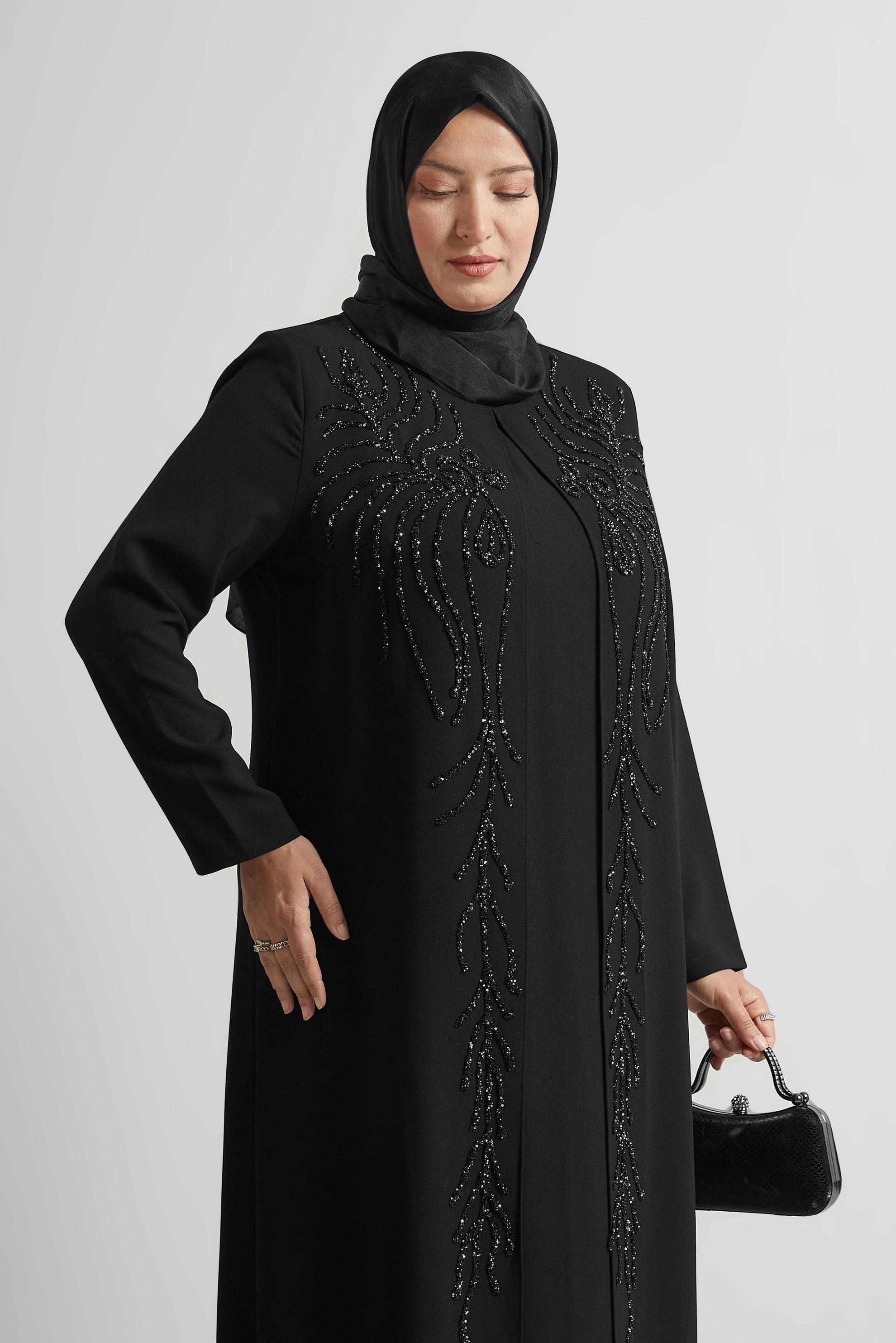 Vêtements hijab NOIR ROBE BRODÉE DE PIERRES PRÉCIEUSES 20719
