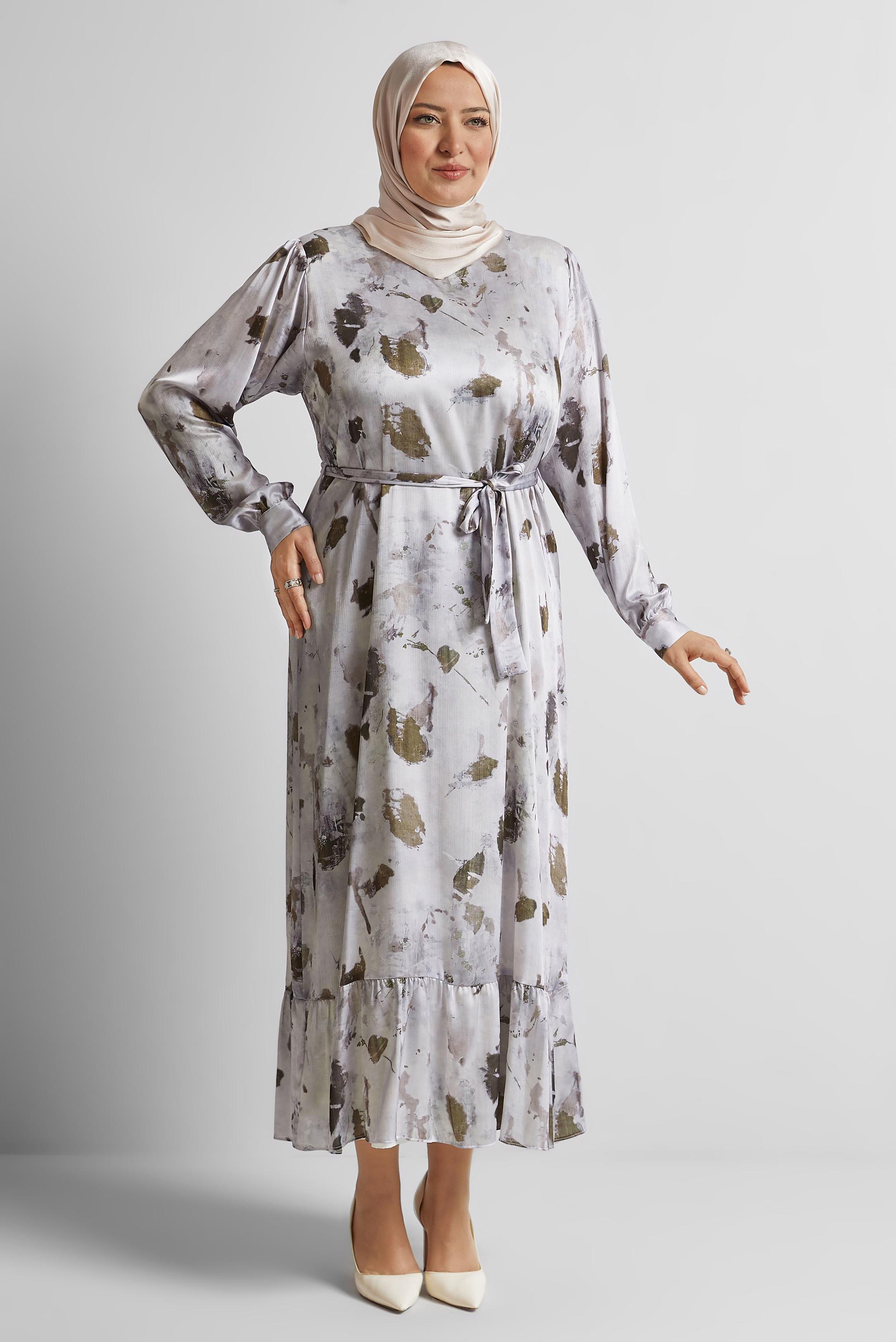 Vêtements hijab VISON ROBE EN SATIN À MOTIFS 20727