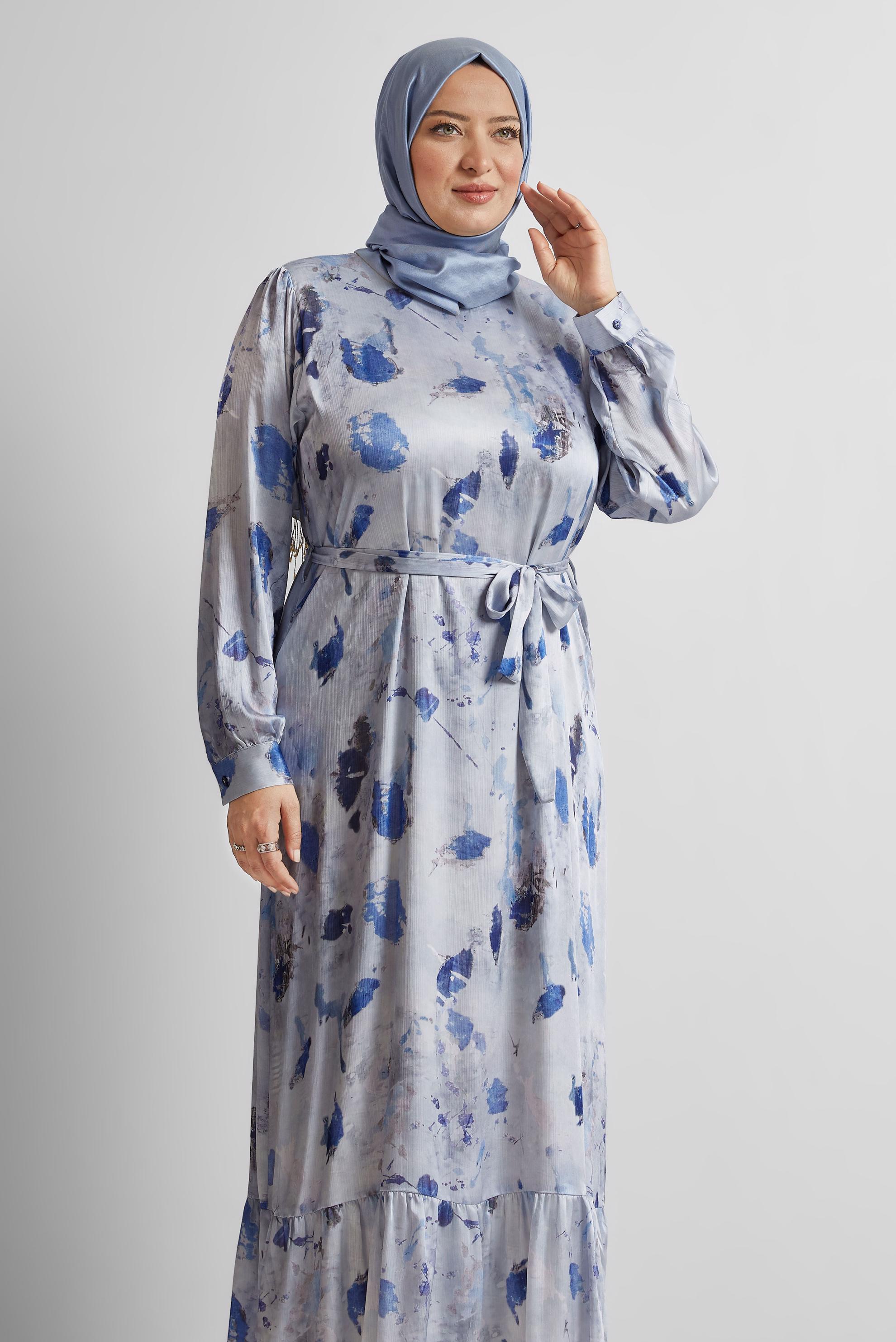 Vêtements hijab BLEU MARINE ROBE EN SATIN À MOTIFS 20727