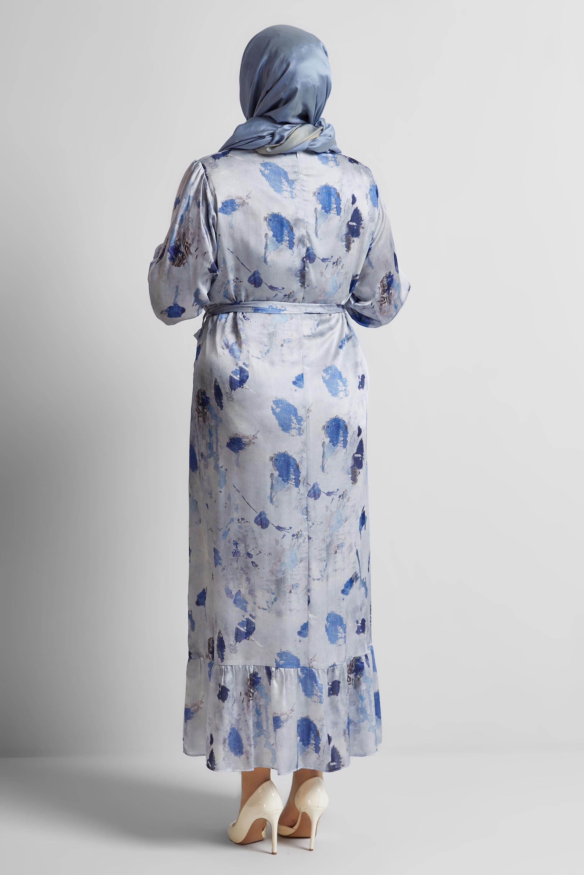 Vêtements hijab BLEU MARINE ROBE EN SATIN À MOTIFS 20727