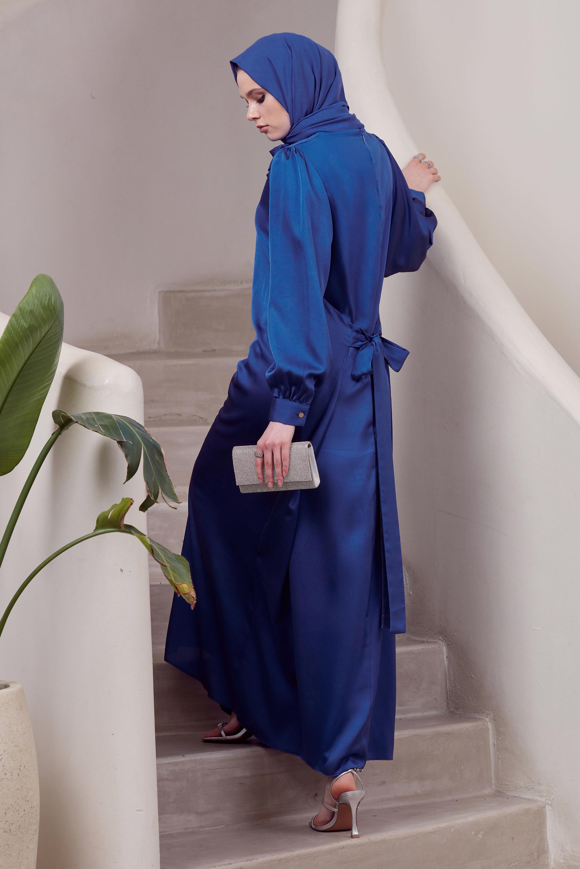 Hijab clothing NAVY BLUE DRESS WITH BROOCH DETAIL 44631