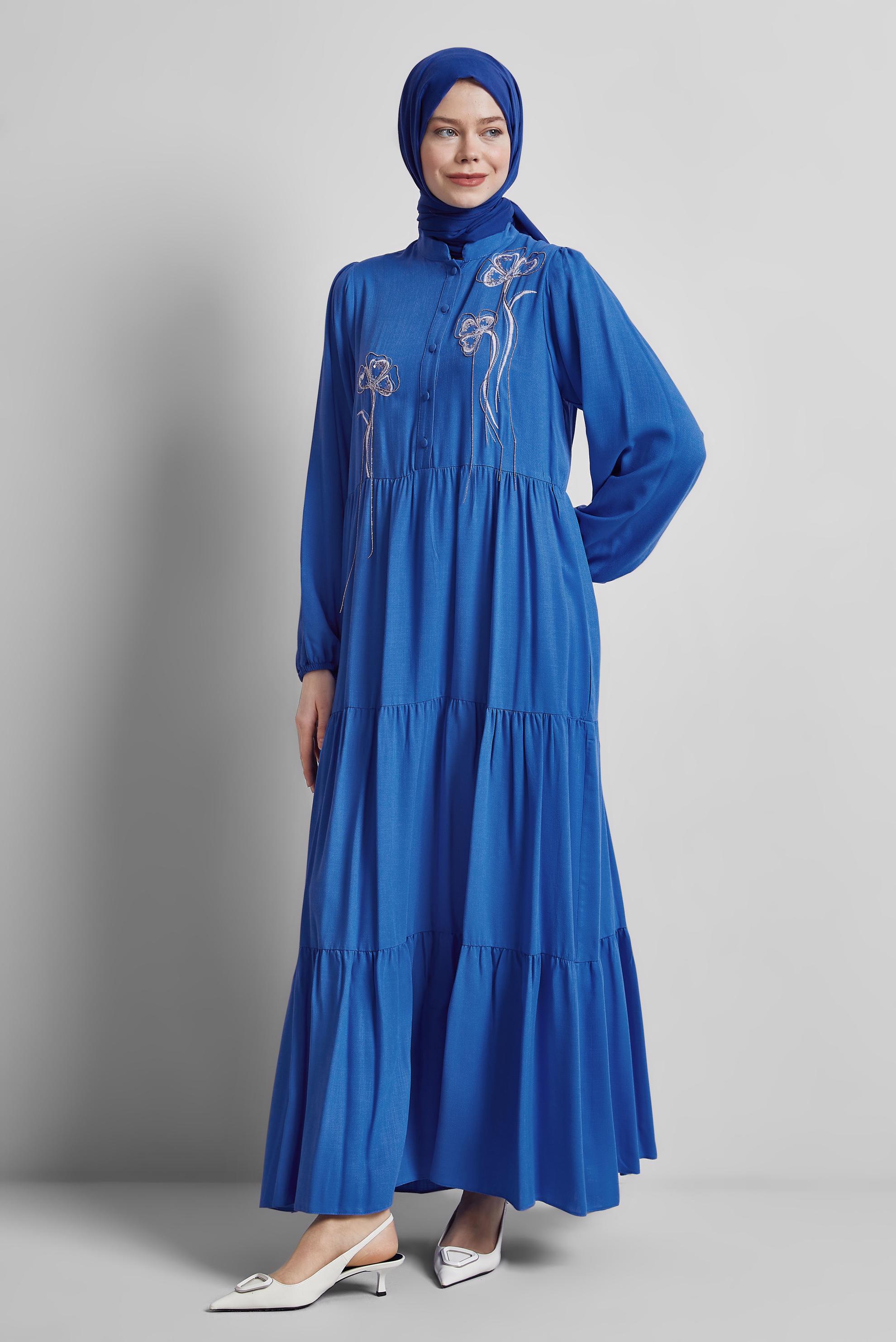 Tesettür giyim LACİVERT NAKIŞ DETAYLI ELBİSE 44665