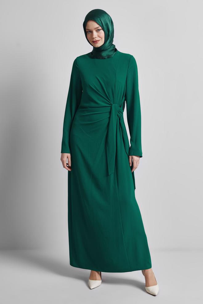 Hijab-Kleidung GRÜN KLEID MIT GÜRTEL 44684 - ALVİNA