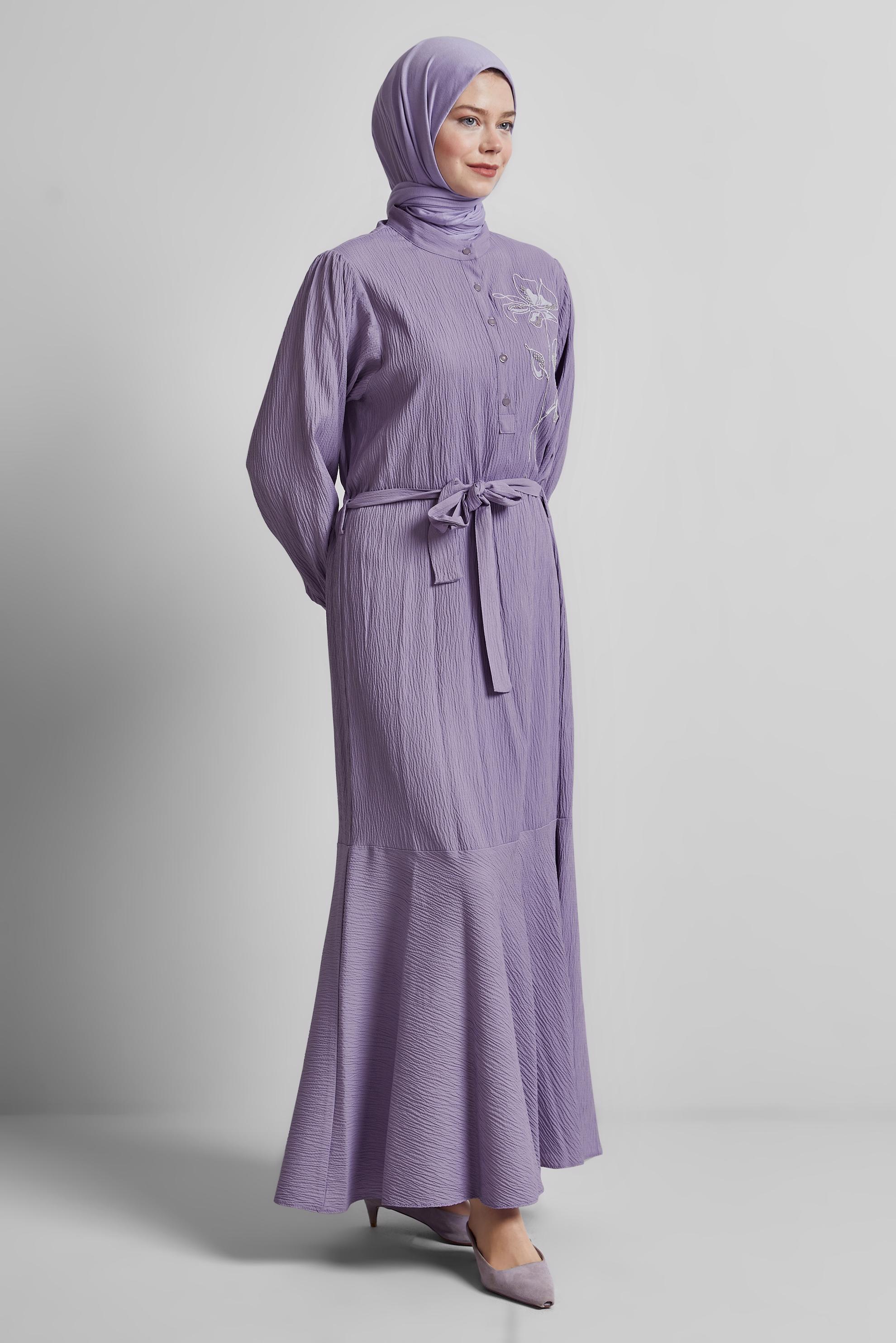 Tesettür giyim MOR KUŞAKLI ELBİSE 44688