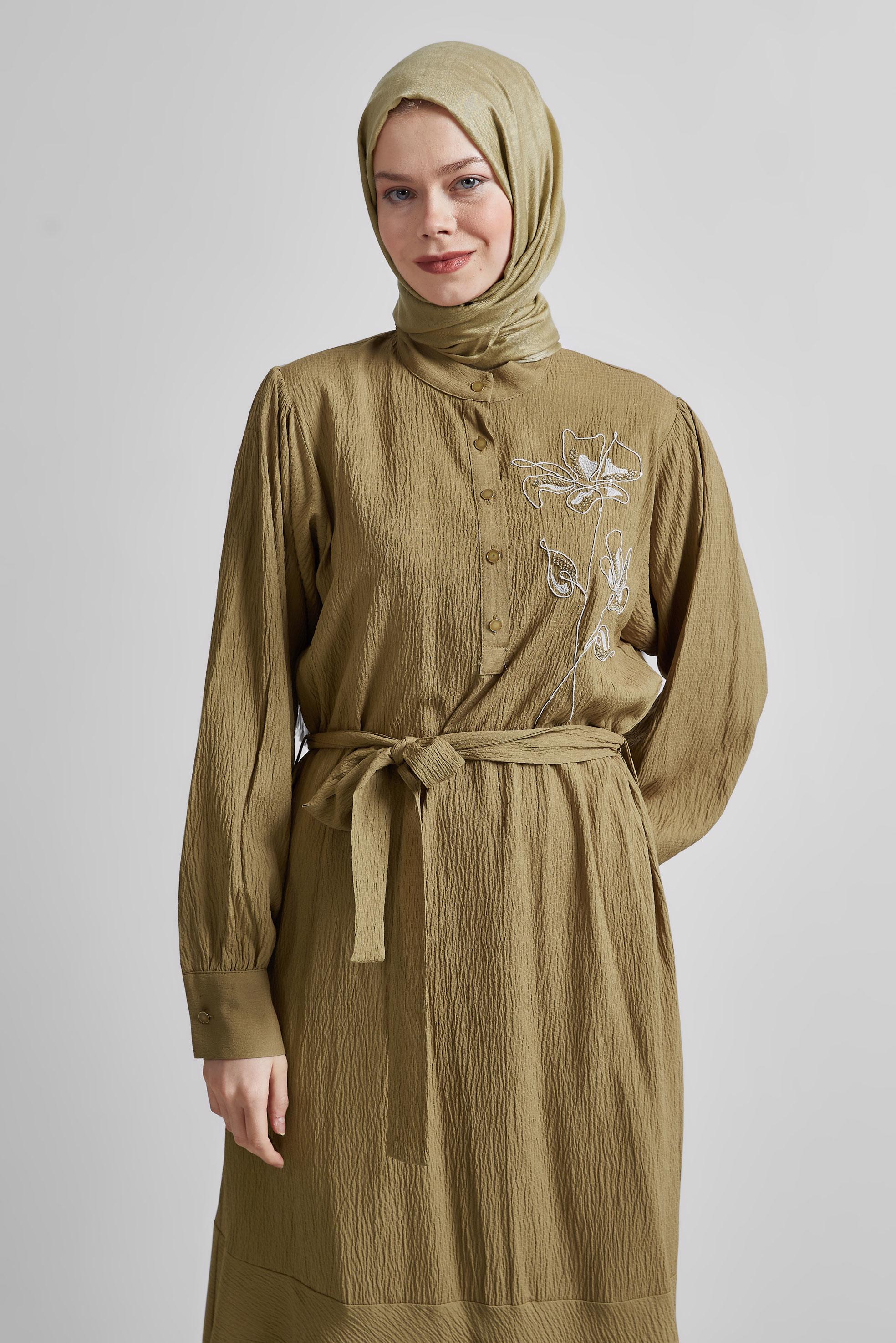 Tesettür giyim KAHVE KUŞAKLI ELBİSE 44688