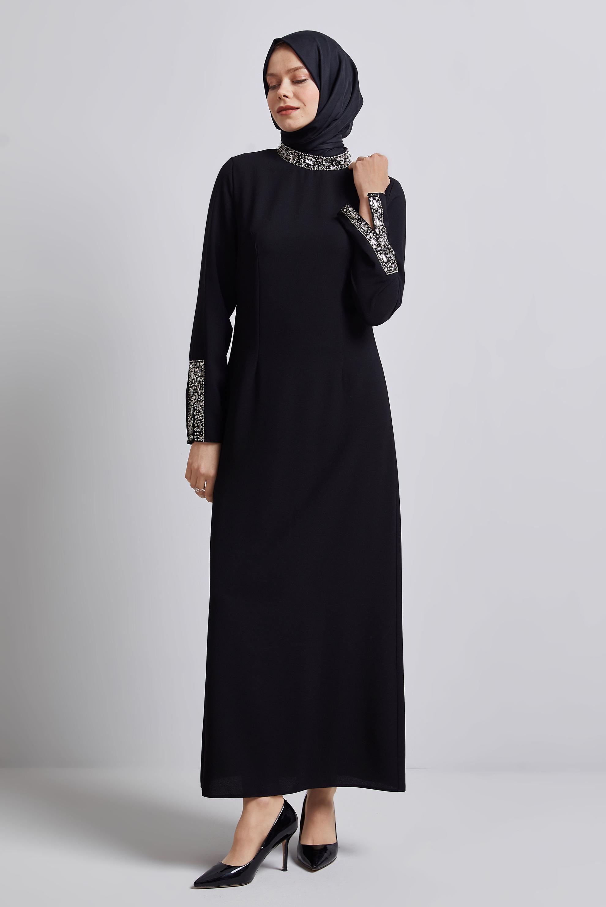 Tesettür giyim SİYAH TAŞ BASKILI ELBİSE 45223