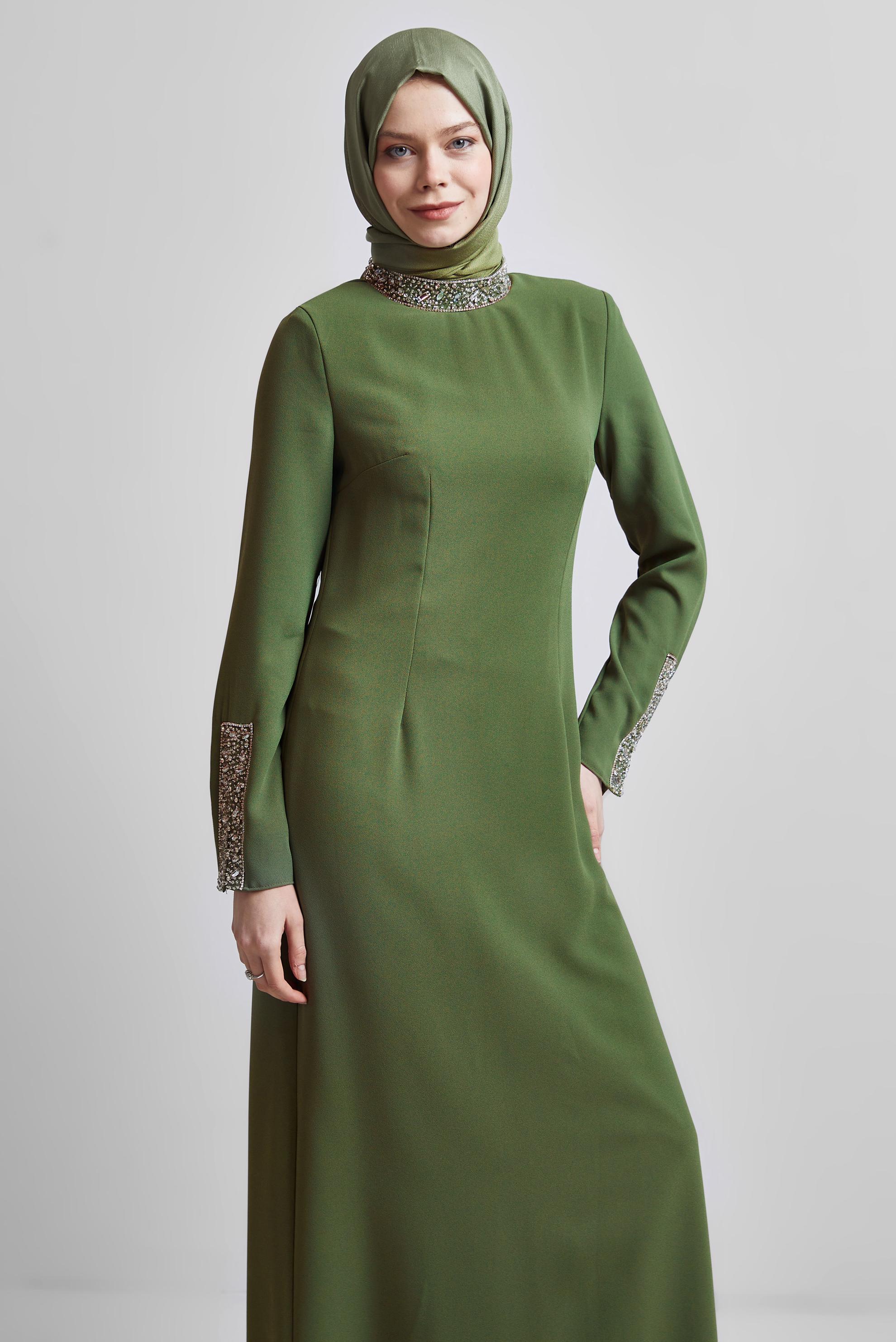 Tesettür giyim HAKİ TAŞ BASKILI ELBİSE 45223