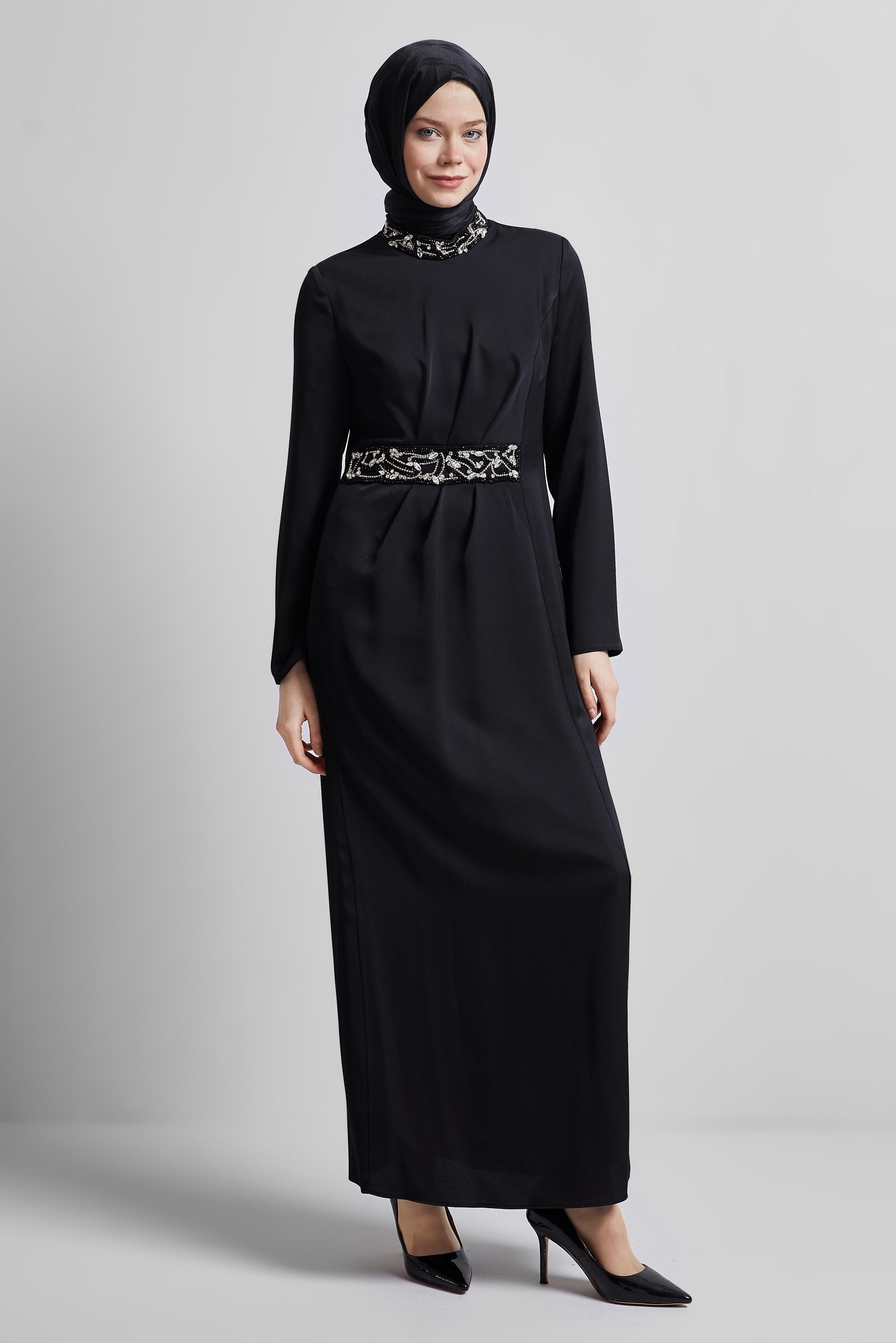 Tesettür giyim SİYAH TAŞ DETAYLI ABİYE ELBİSE 45321