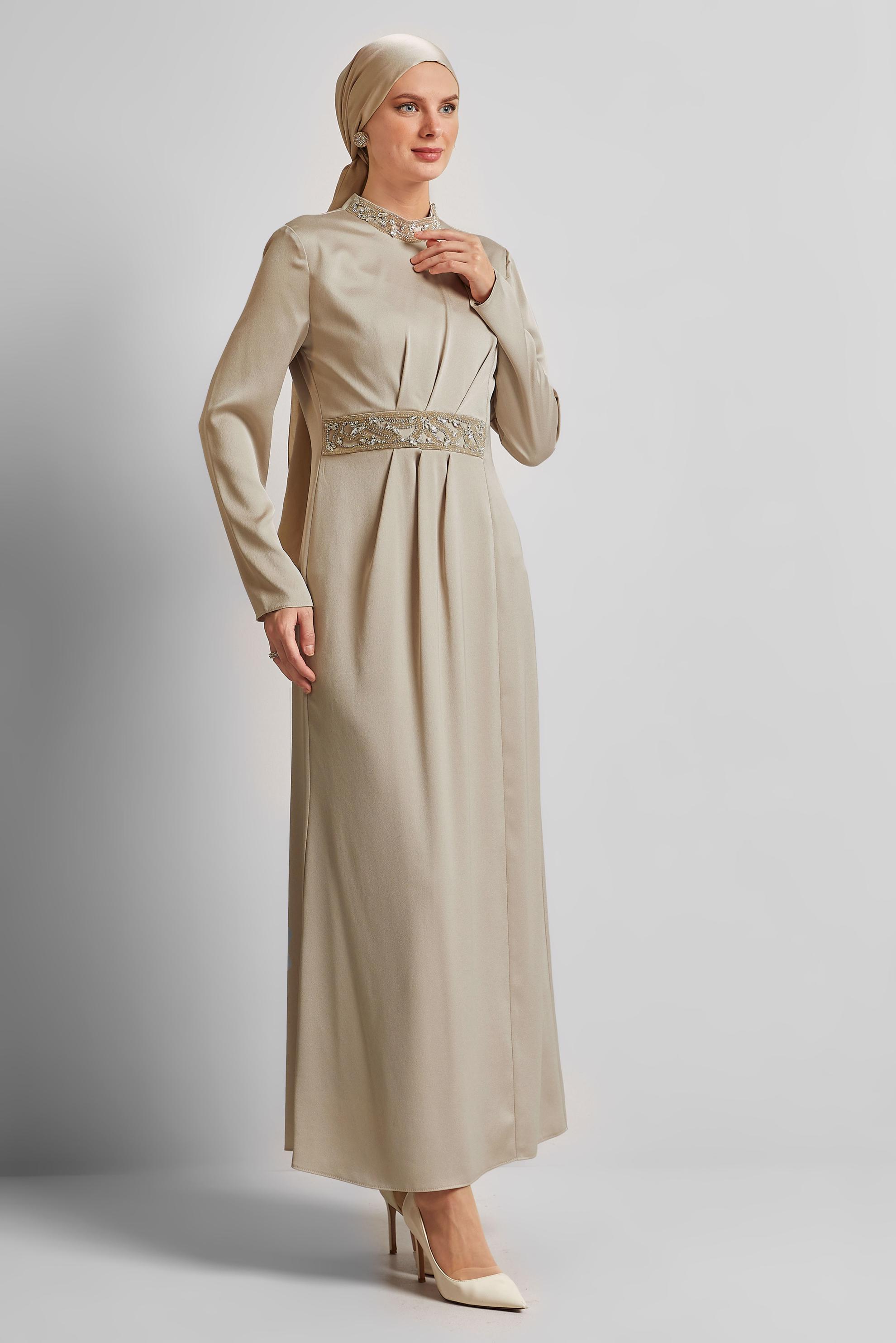 Tesettür giyim BEJ TAŞ DETAYLI ABİYE ELBİSE 45321