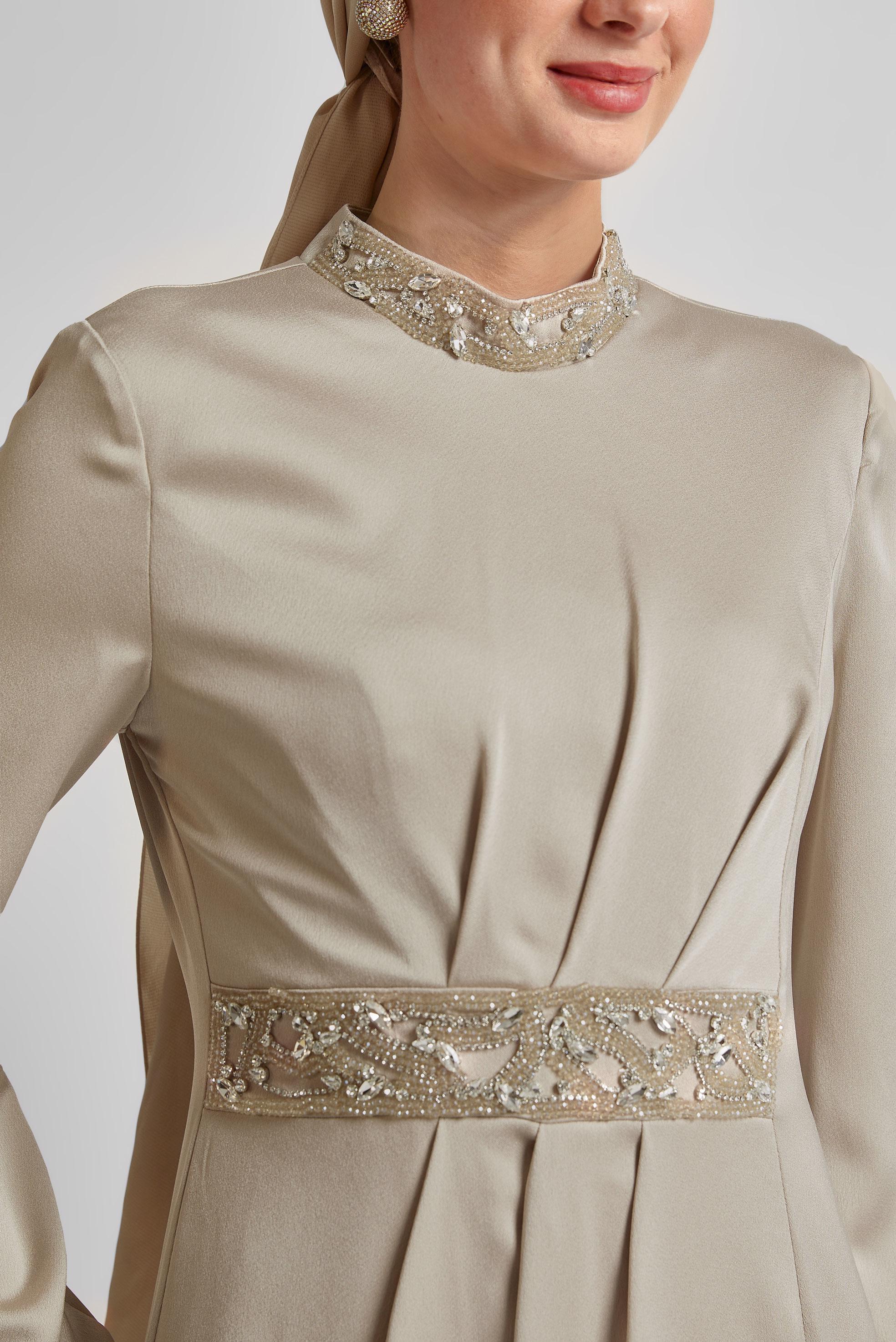 Tesettür giyim BEJ TAŞ DETAYLI ABİYE ELBİSE 45321