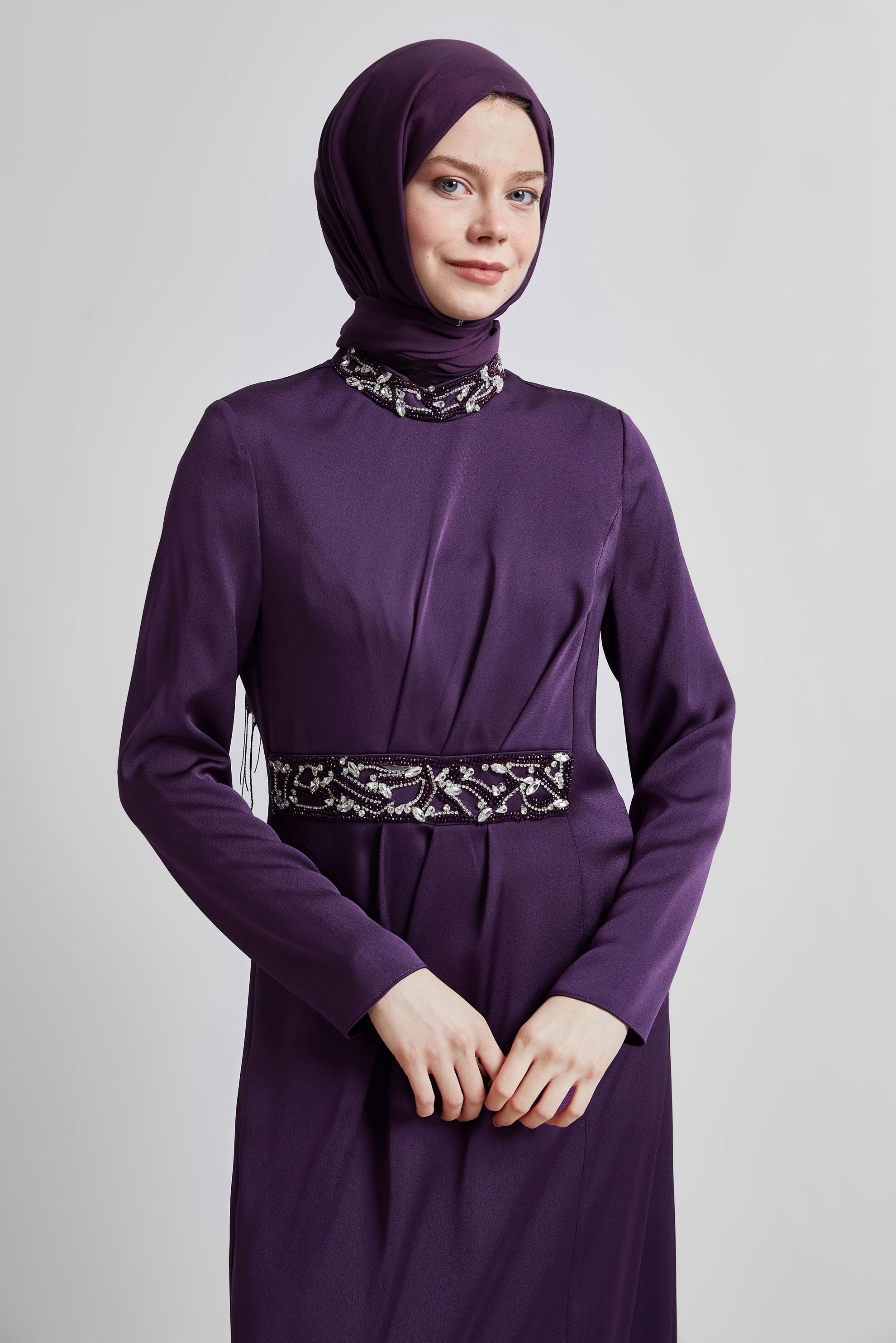 Tesettür giyim MOR TAŞ DETAYLI ABİYE ELBİSE 45321