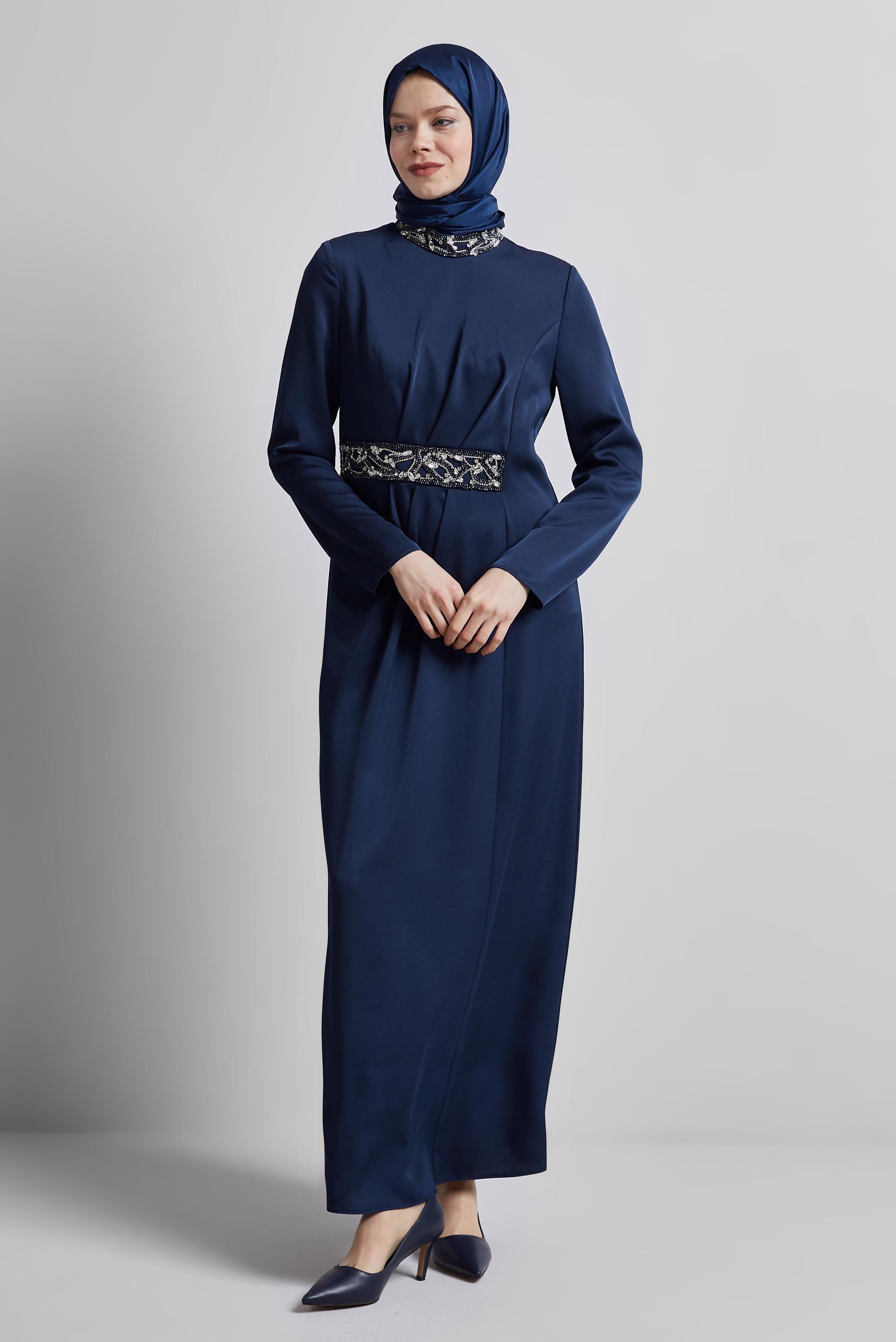 Tesettür giyim LACİVERT TAŞ DETAYLI ABİYE ELBİSE 45321