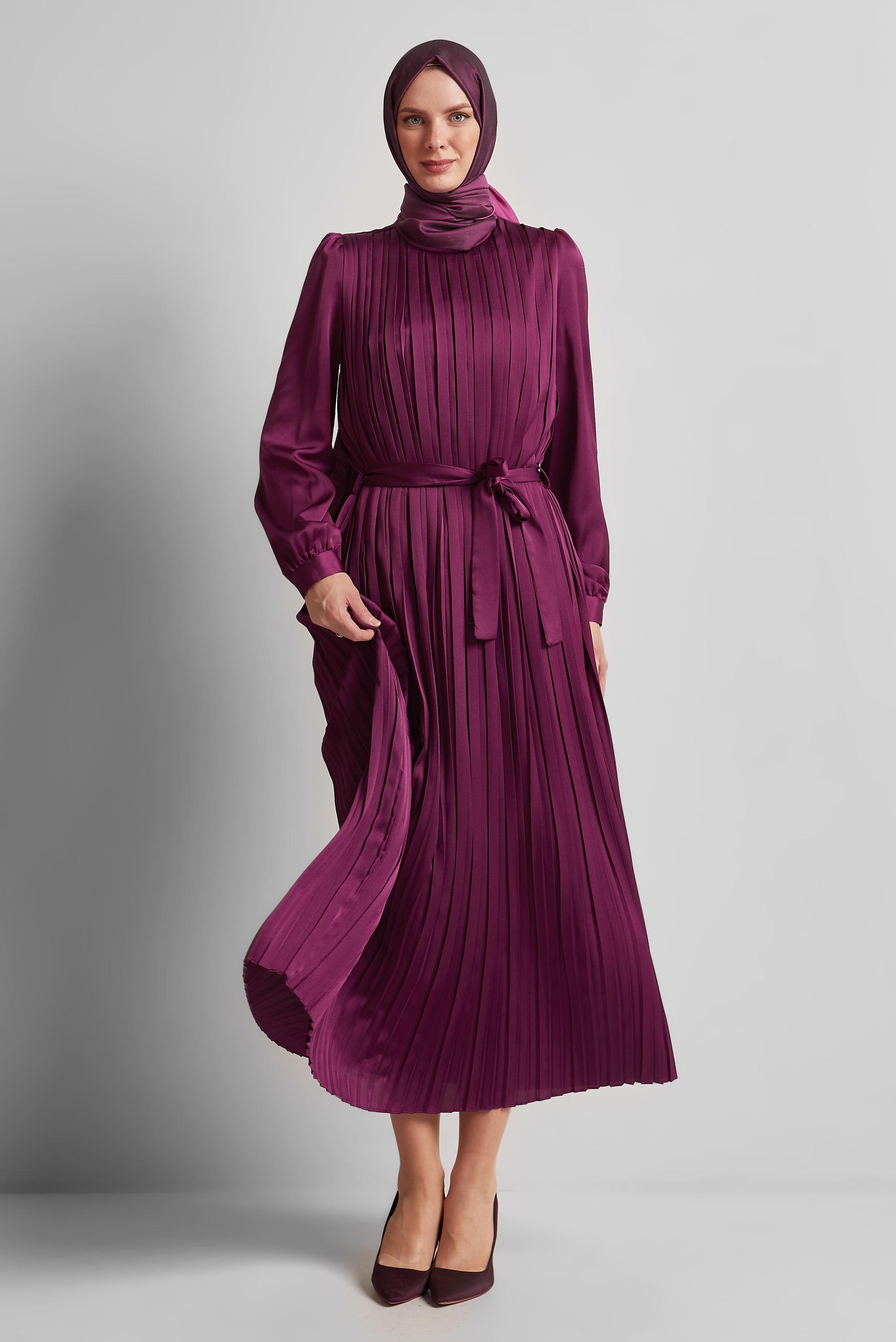 Tesettür giyim MOR KUŞAKLI SATEN ELBİSE 45327