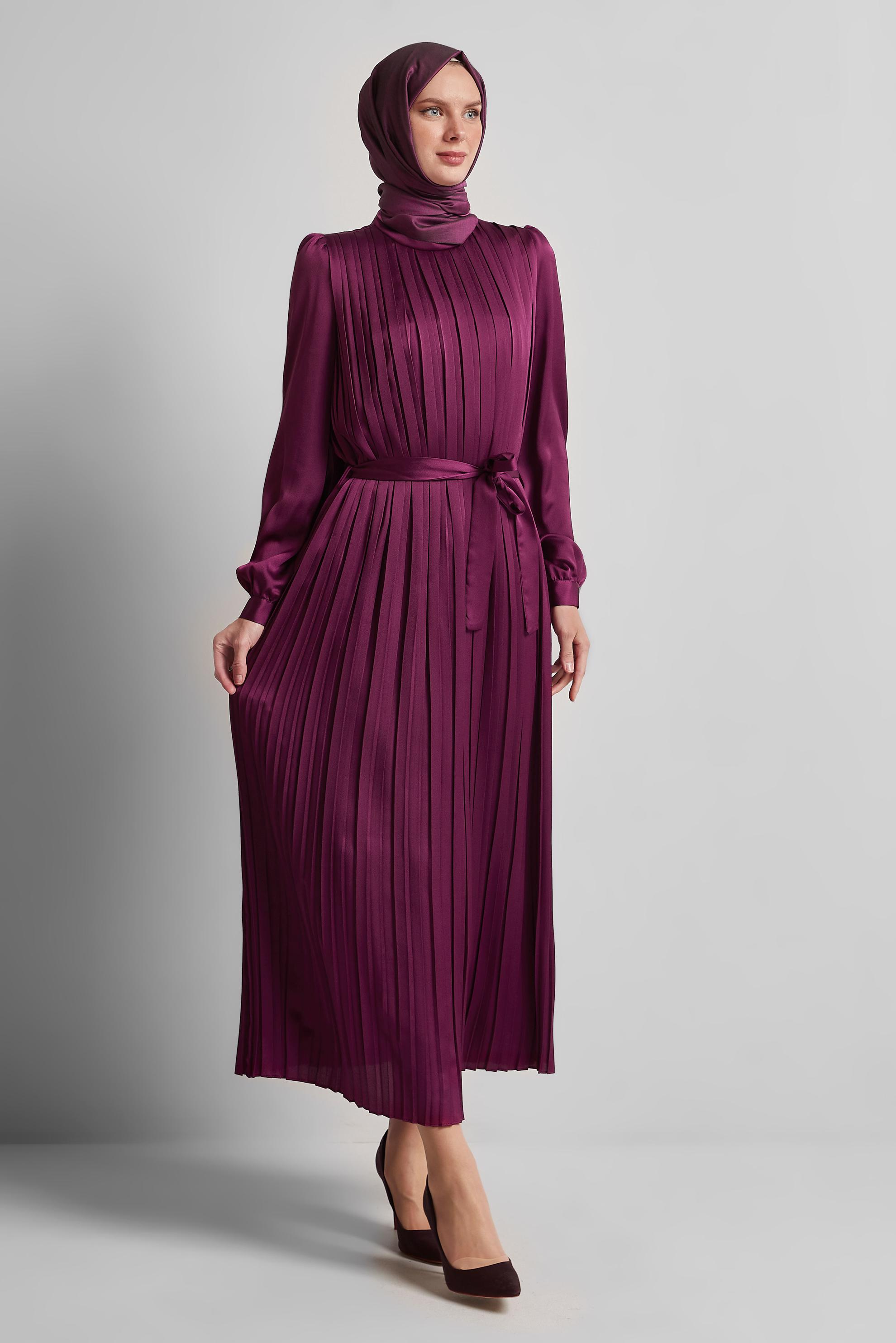 Tesettür giyim MOR KUŞAKLI SATEN ELBİSE 45327