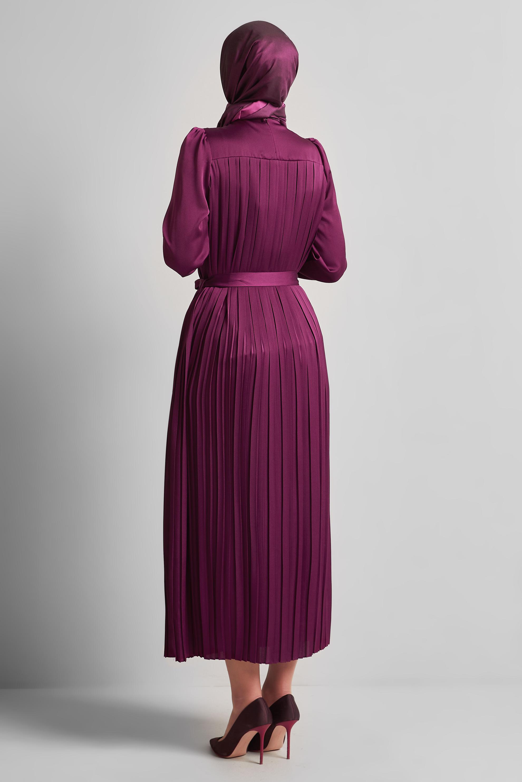 Tesettür giyim MOR KUŞAKLI SATEN ELBİSE 45327