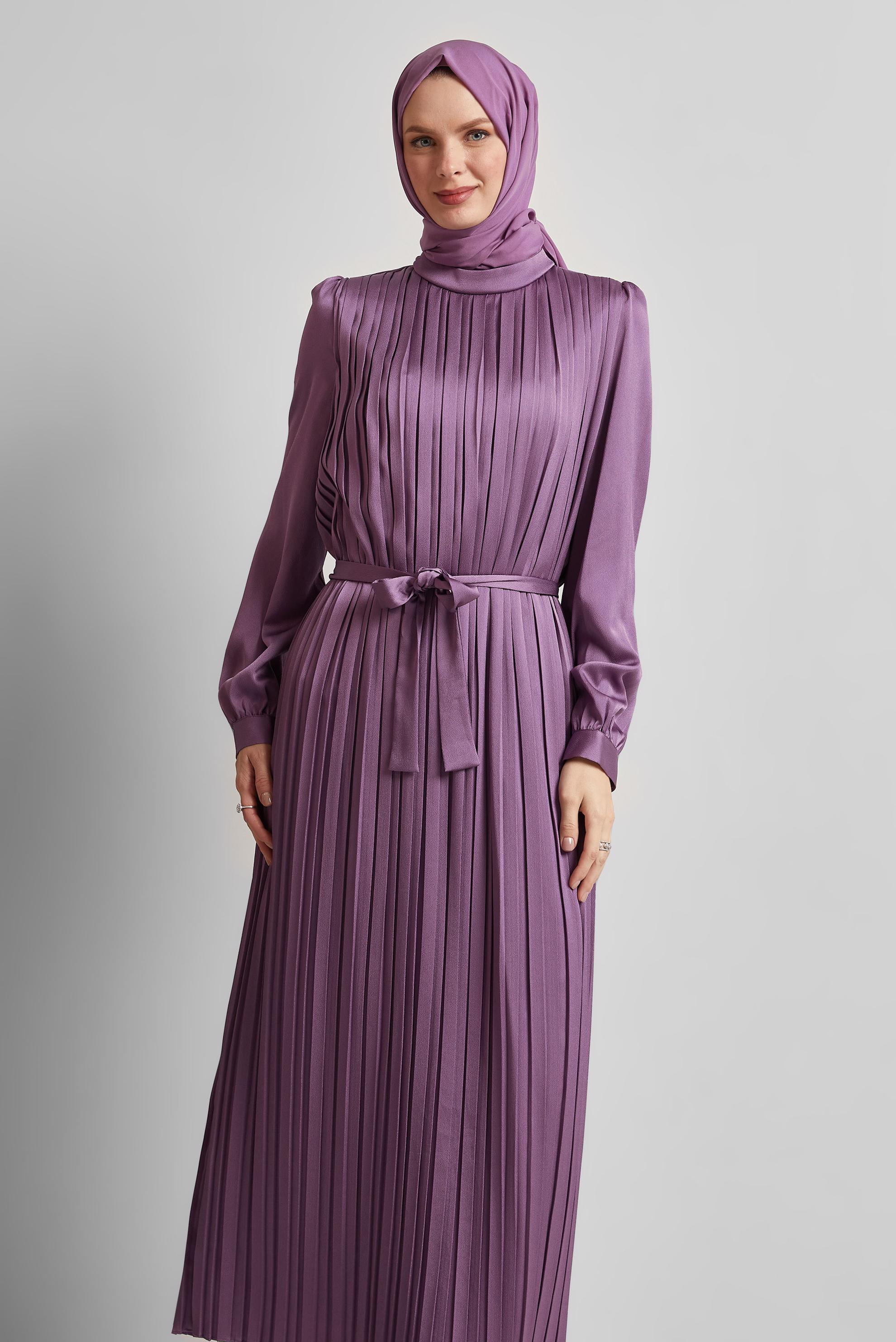 Tesettür giyim MÜRDÜM KUŞAKLI SATEN ELBİSE 45327