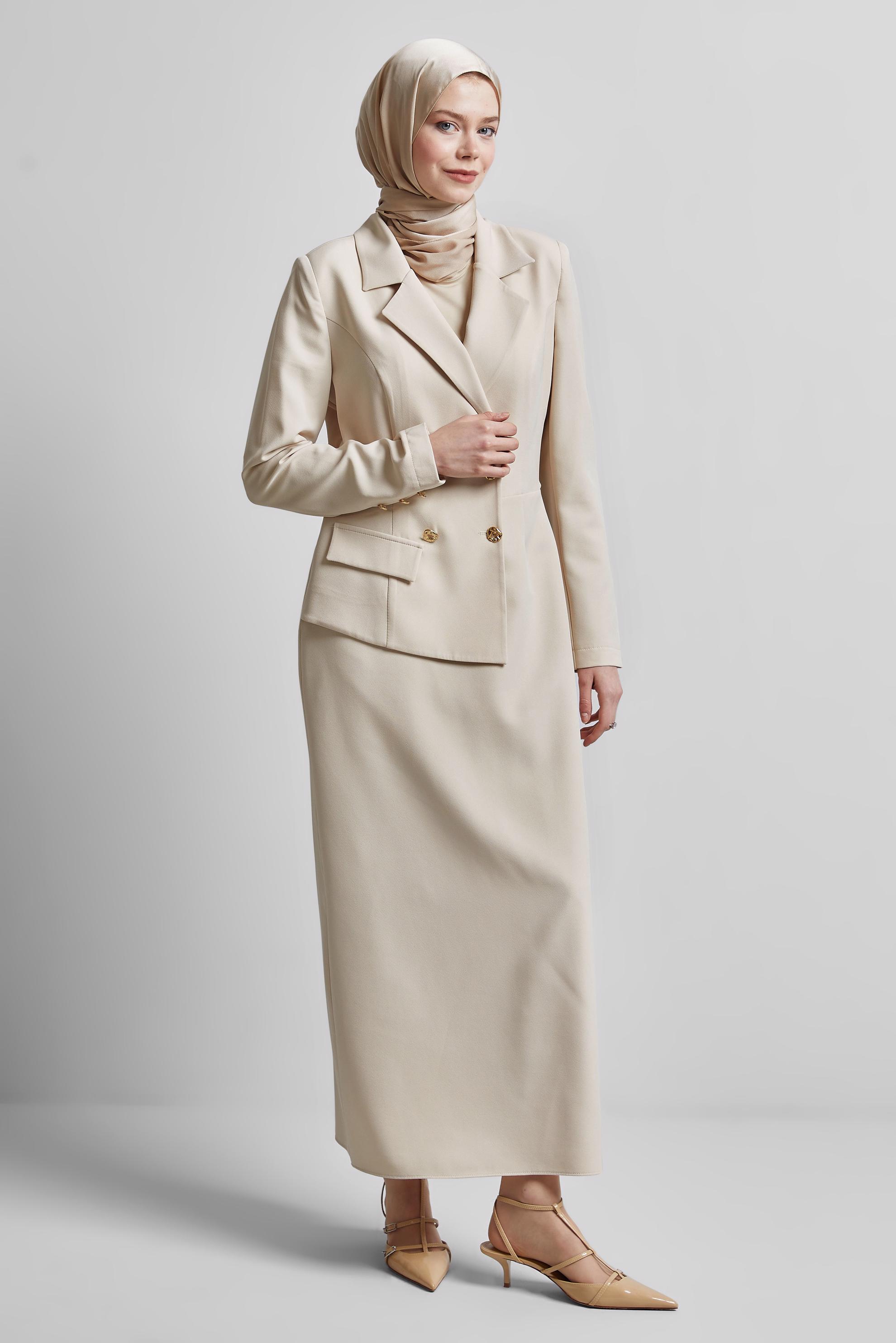 Tesettür giyim EKRU CEKET GÖRÜNÜMLÜ ELBİSE 45335