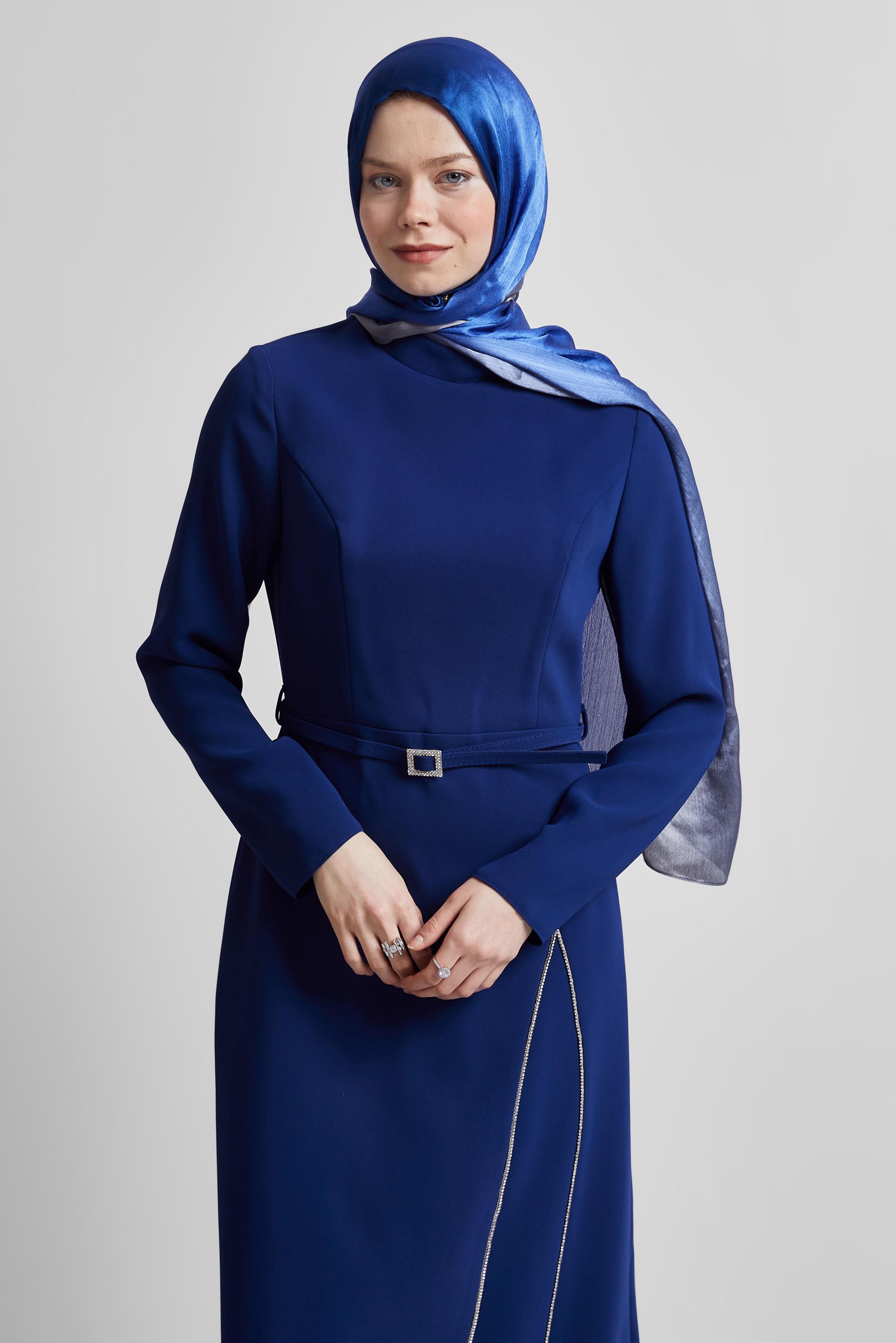Tesettür giyim MAVİ KEMERLİ ELBİSE 45353