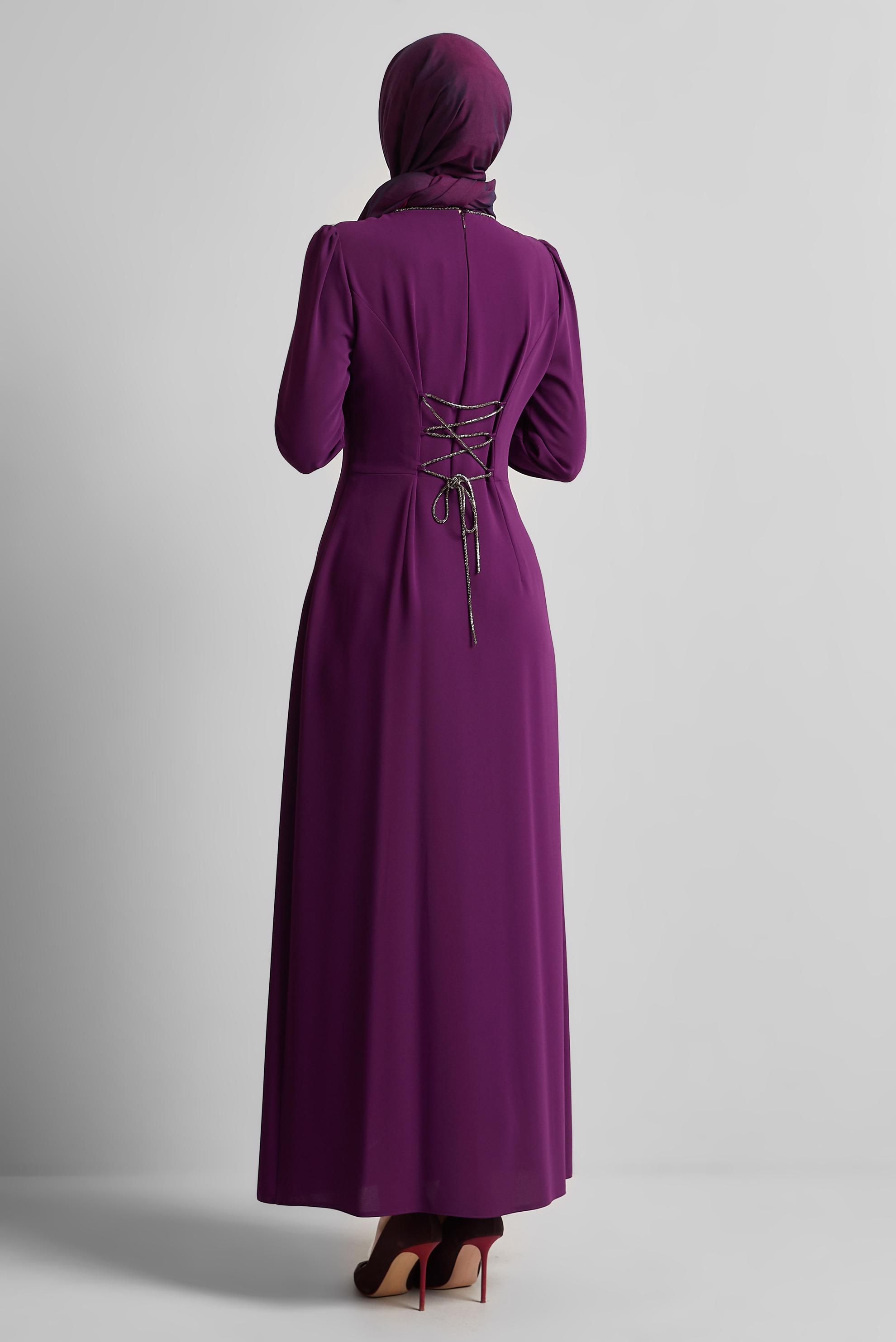 Tesettür giyim MOR TAŞ DETAYLI ELBİSE 45355