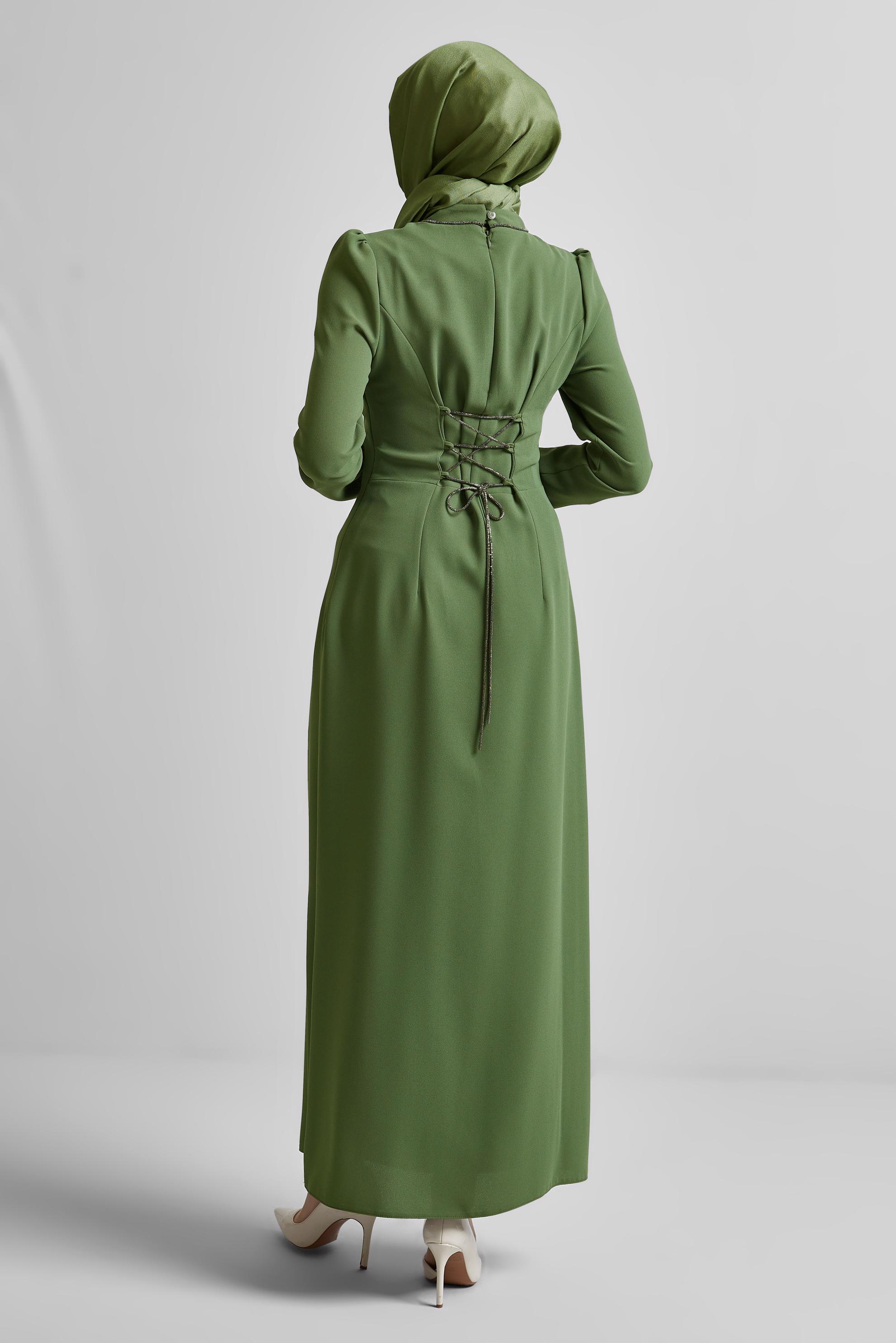 Tesettür giyim HAKİ TAŞ DETAYLI ELBİSE 45355