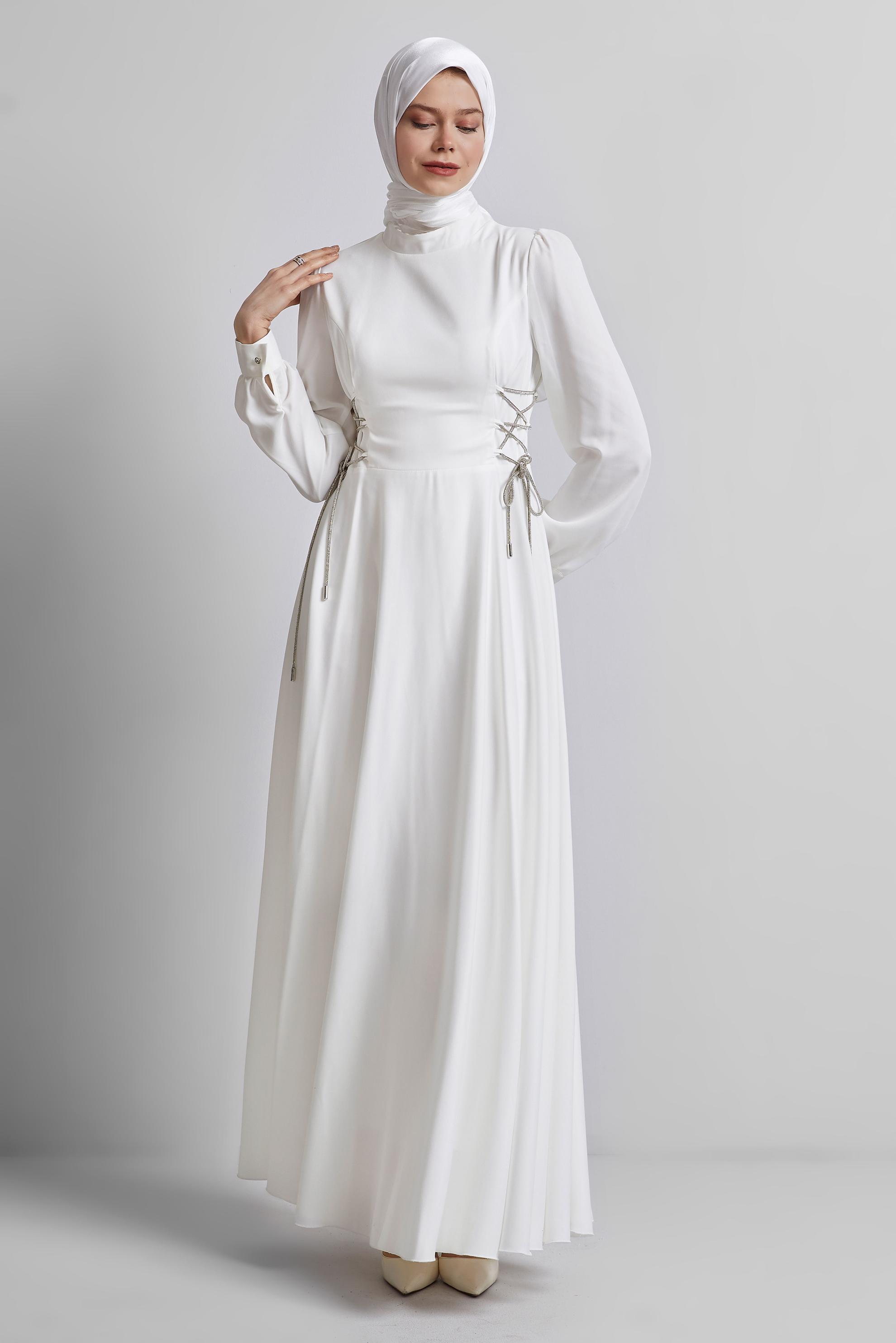 Vêtements hijab BLANC ROBE AVEC DÉTAIL NOUÉ 45365