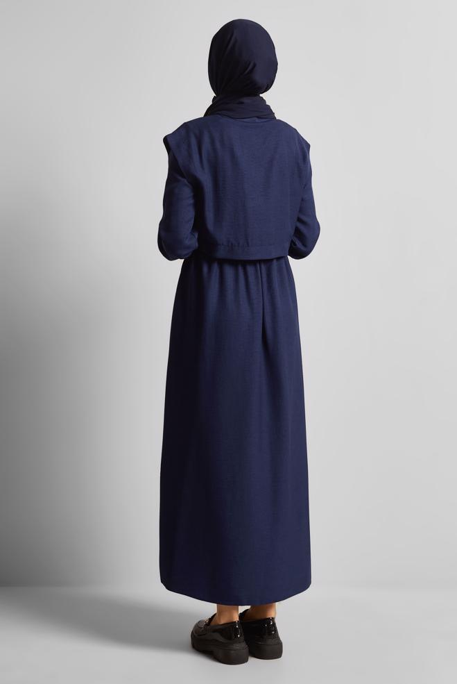 Hijab-Kleidung NAVY BLAU KLEID MIT GÜRTEL 45428 - ALVİNA