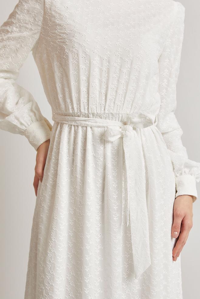 Hijab-Kleidung WEISS CHIFFONKLEID MIT GÜRTEL 45431 - ALVİNA