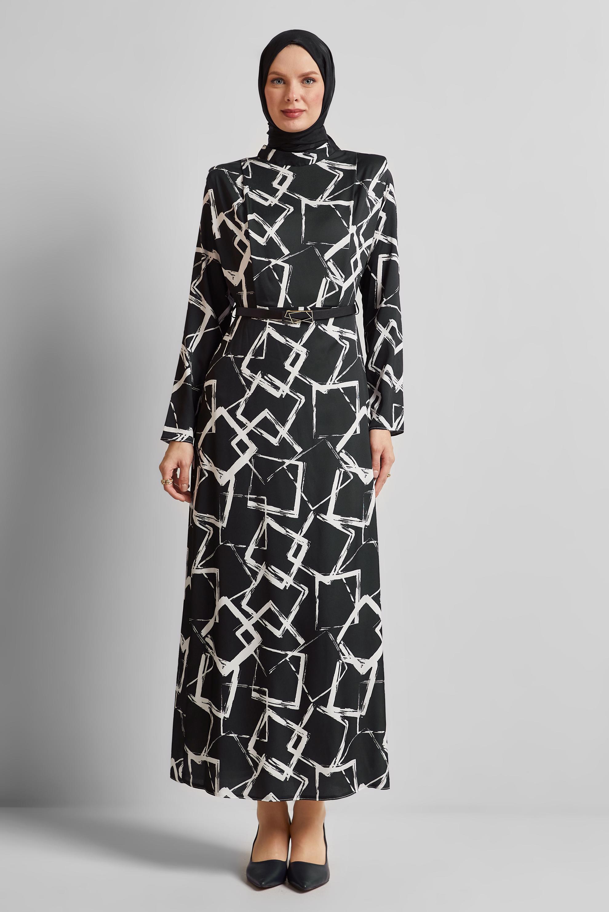 Tesettür giyim SİYAH KEMERLİ SATEN ELBİSE 45447