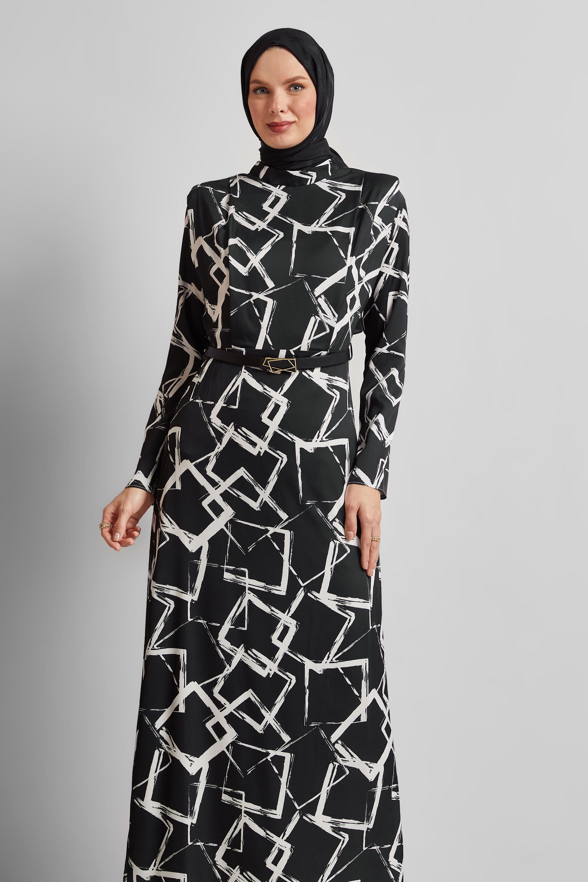 Tesettür giyim SİYAH KEMERLİ SATEN ELBİSE 45447