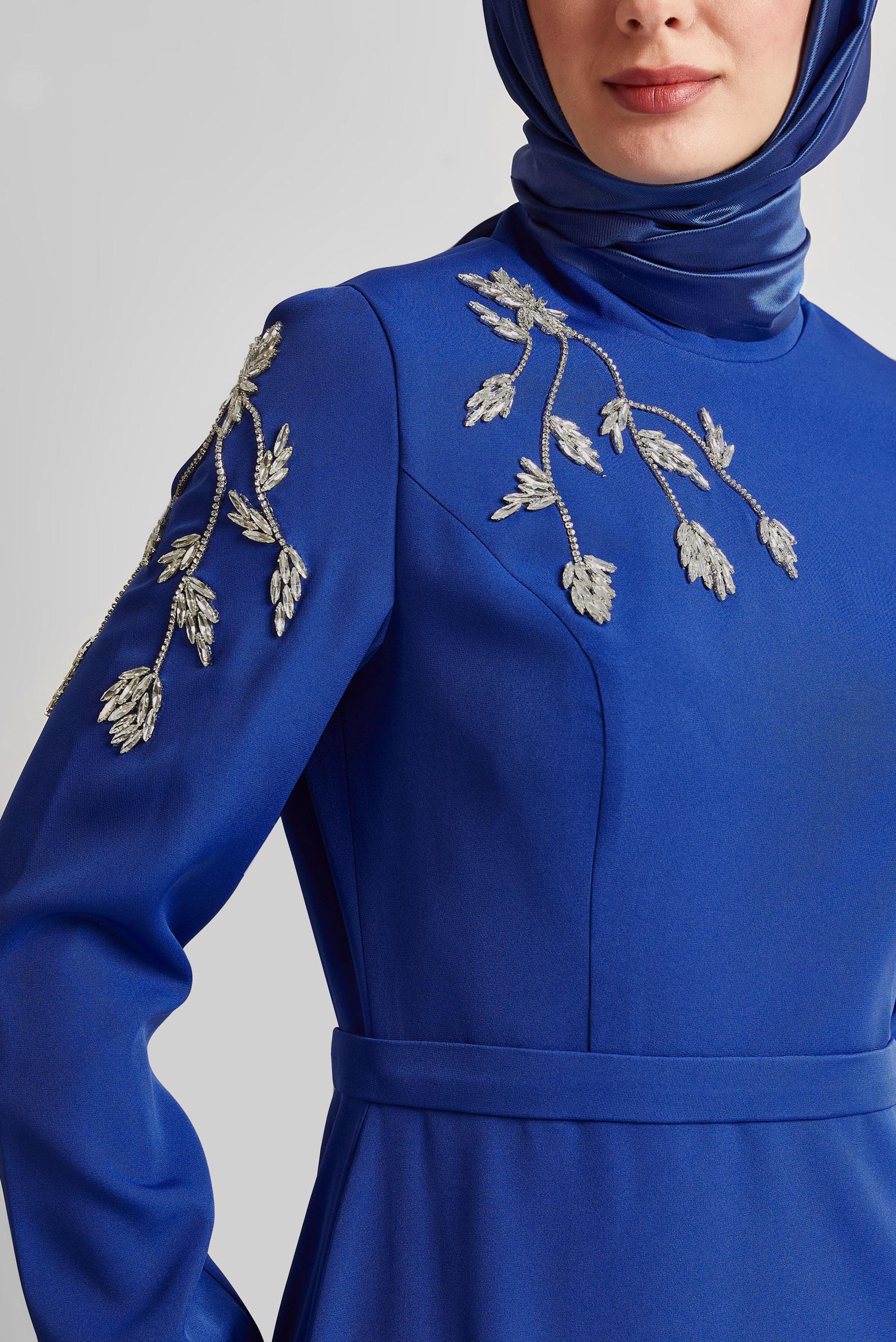 Tesettür giyim MAVİ TAŞ BASKILI ELBİSE 45448