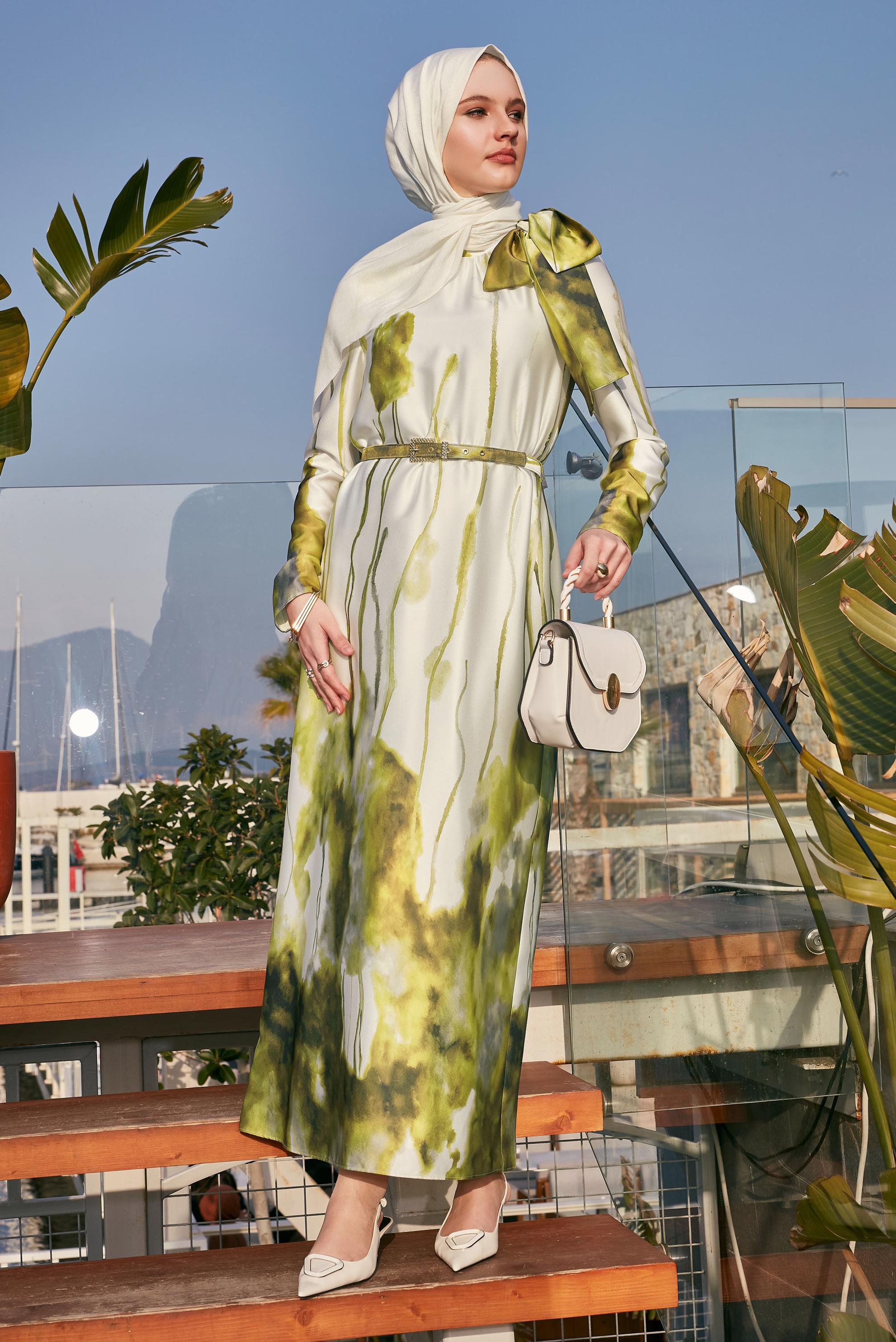 Tesettür giyim YEŞİL KEMERLİ ELBİSE 45451