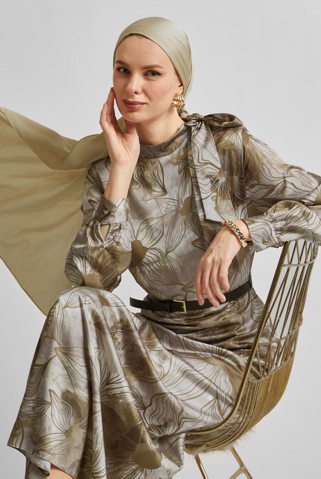 Tesettür giyim VİZON SATEN ELBİSE 45453 - ALVİNA