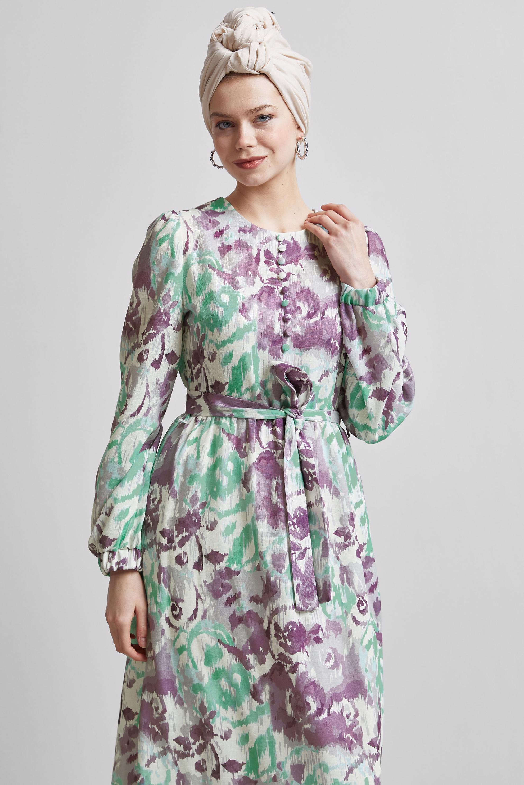 Tesettür giyim MOR KUŞAKLI DESENLİ ELBİSE 45459