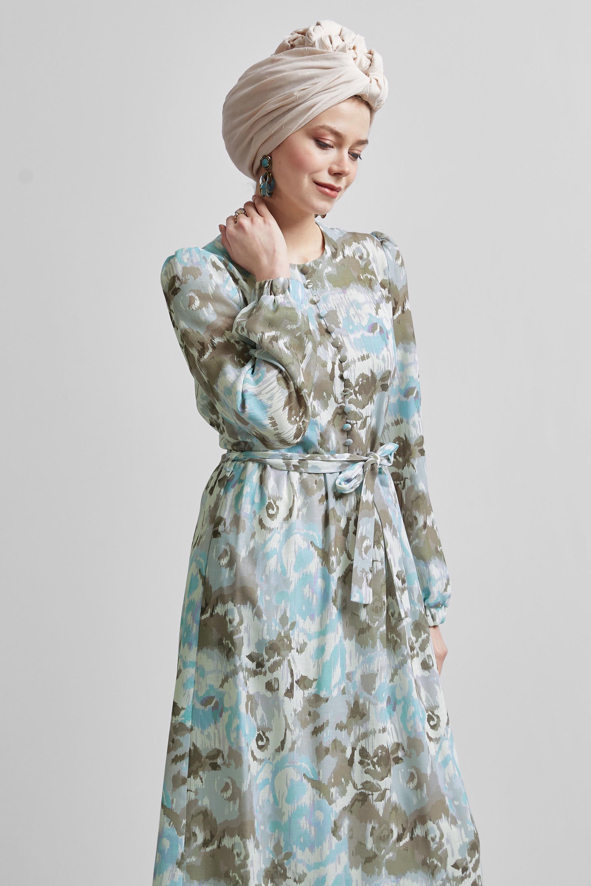 Tesettür giyim VİZON KUŞAKLI DESENLİ ELBİSE 45459