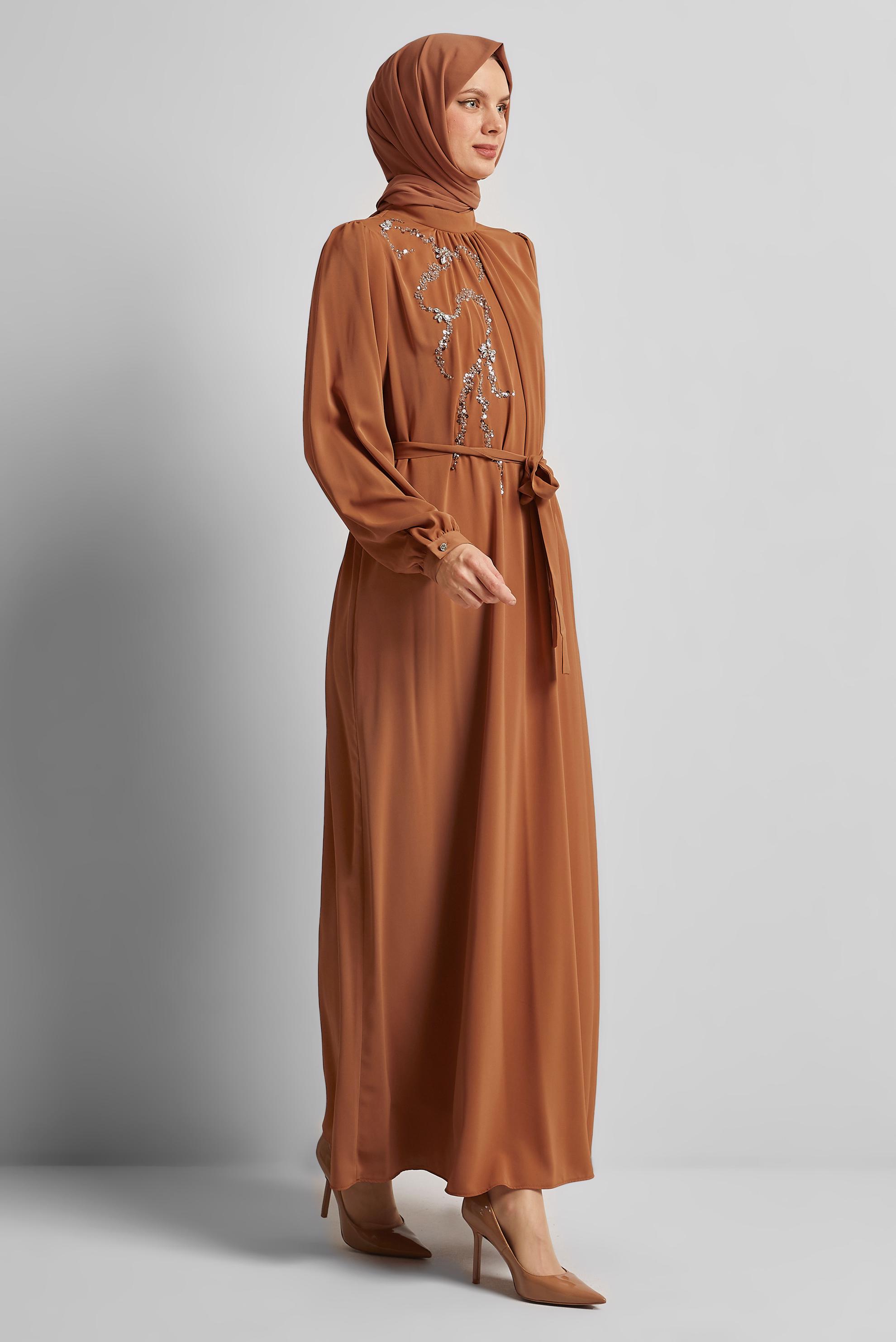 Tesettür giyim KAHVE KUŞAKLI ELBİSE 45491