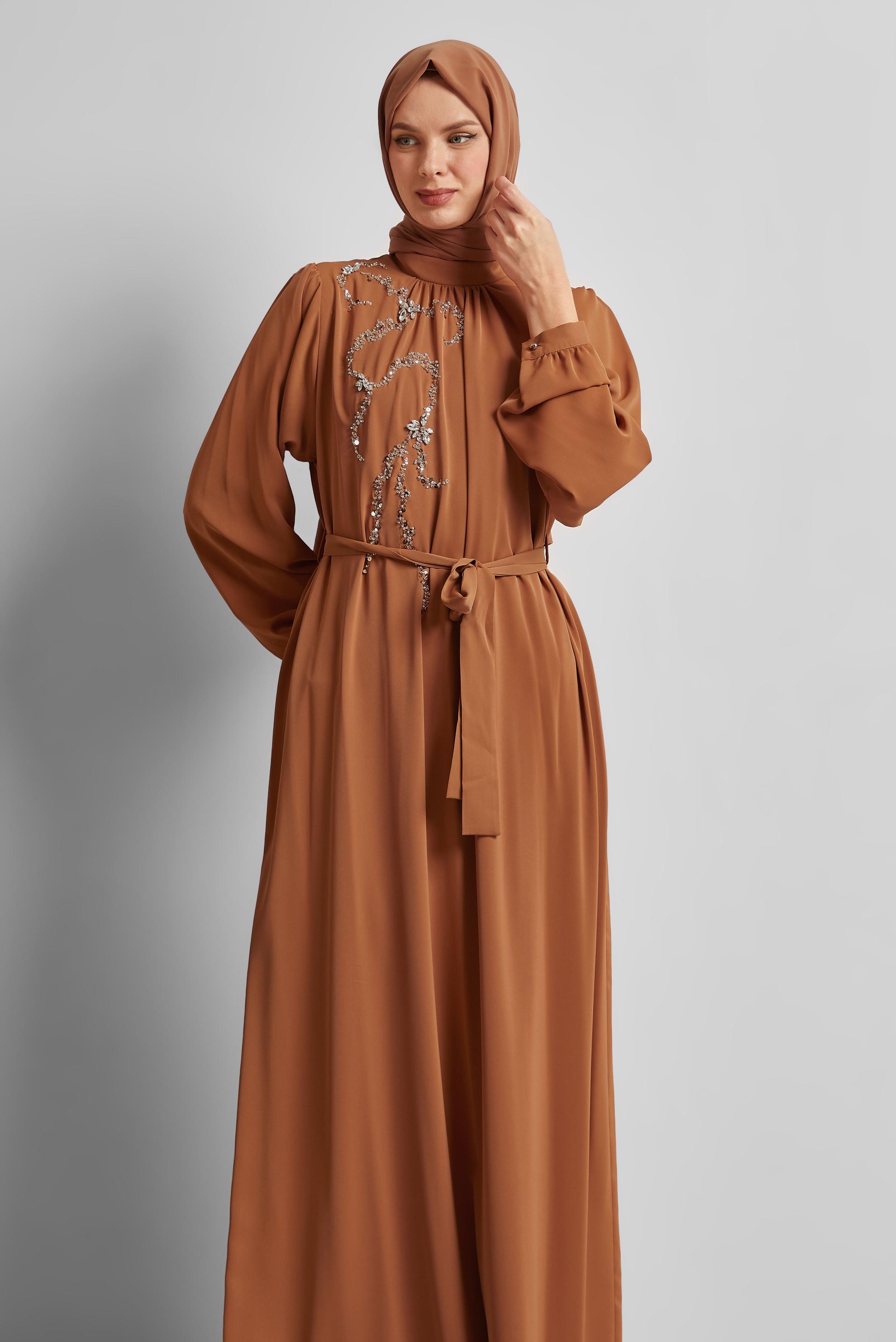 Tesettür giyim KAHVE KUŞAKLI ELBİSE 45491