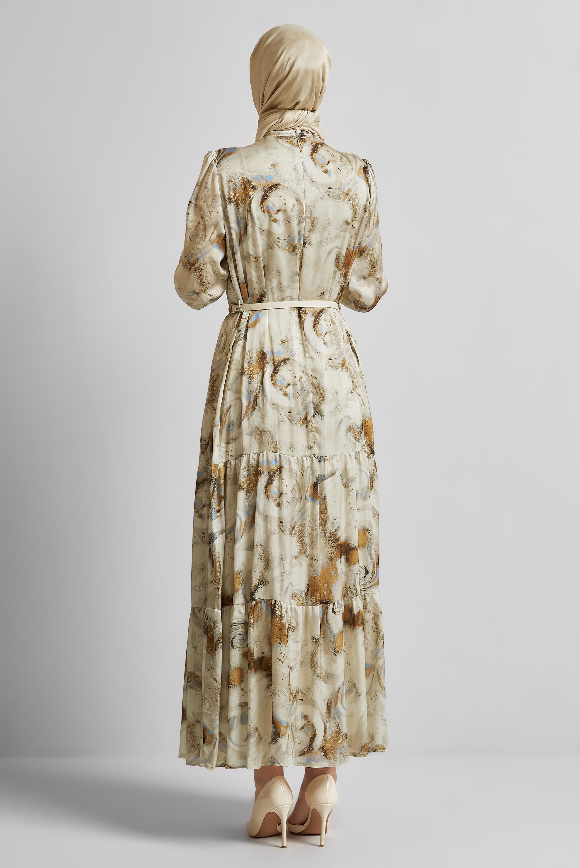 Tesettür giyim BEJ DESENLİ SATEN ELBİSE 45511