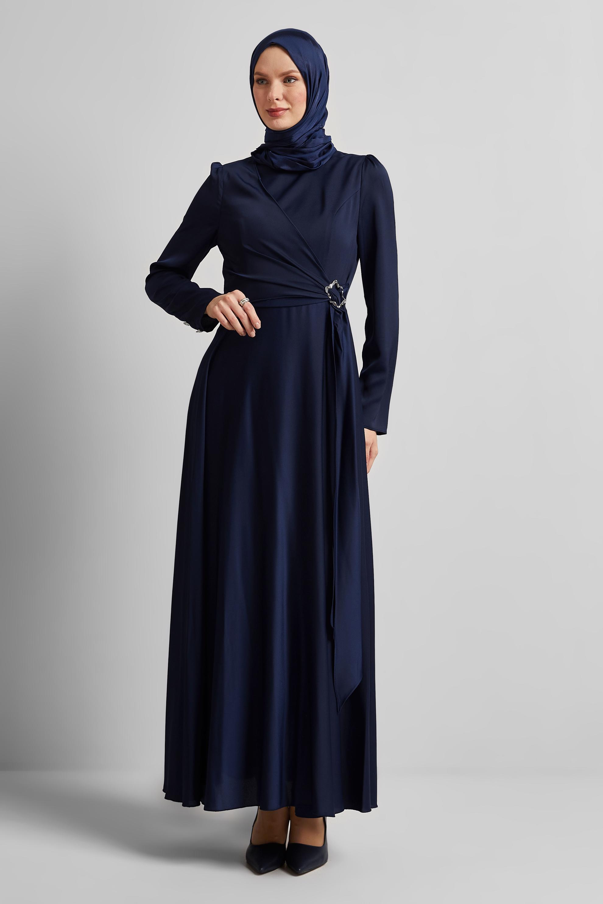 Tesettür giyim LACİVERT KEMERLİ SATEN ELBİSE 45527
