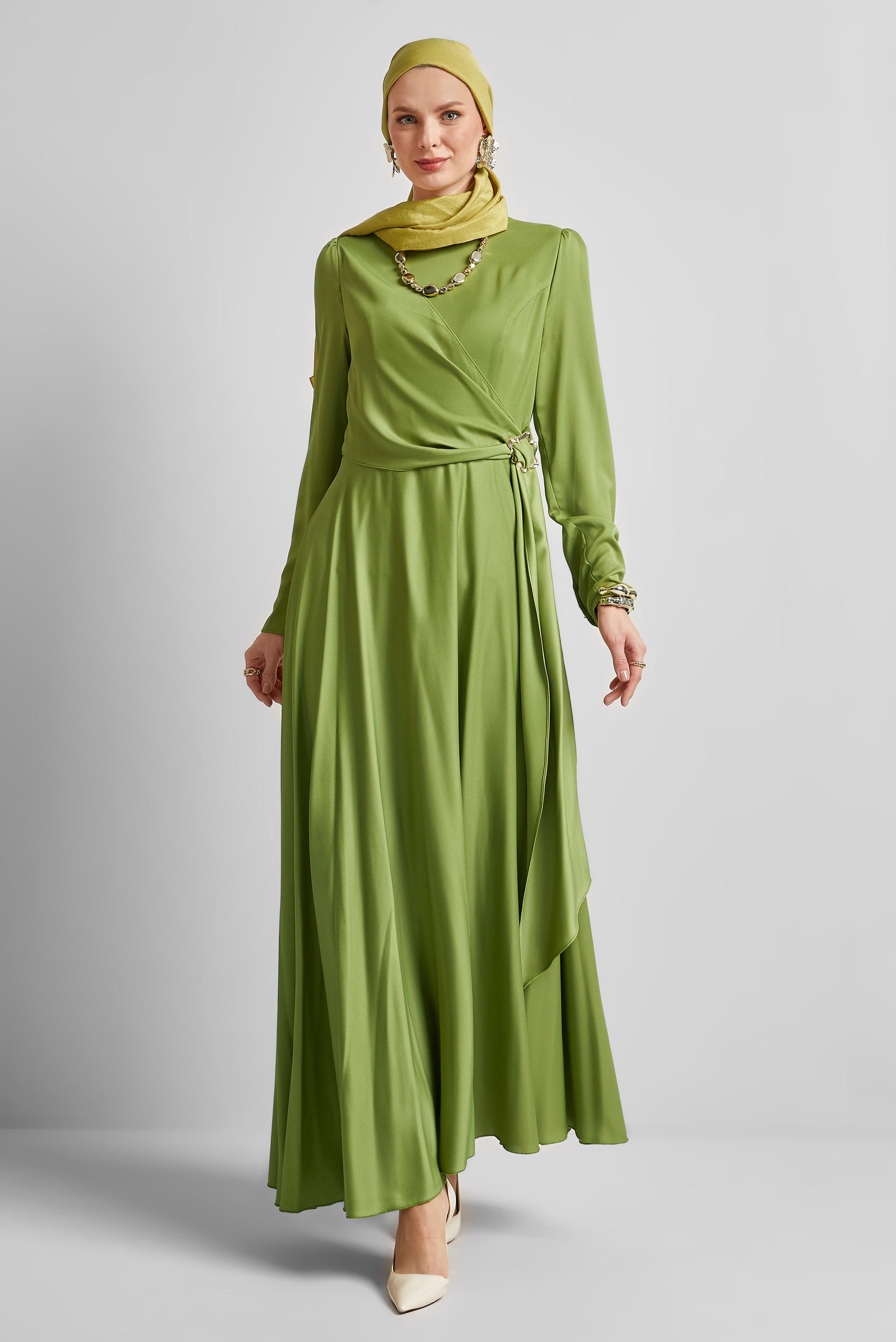 Tesettür giyim YEŞİL KEMERLİ SATEN ELBİSE 45527