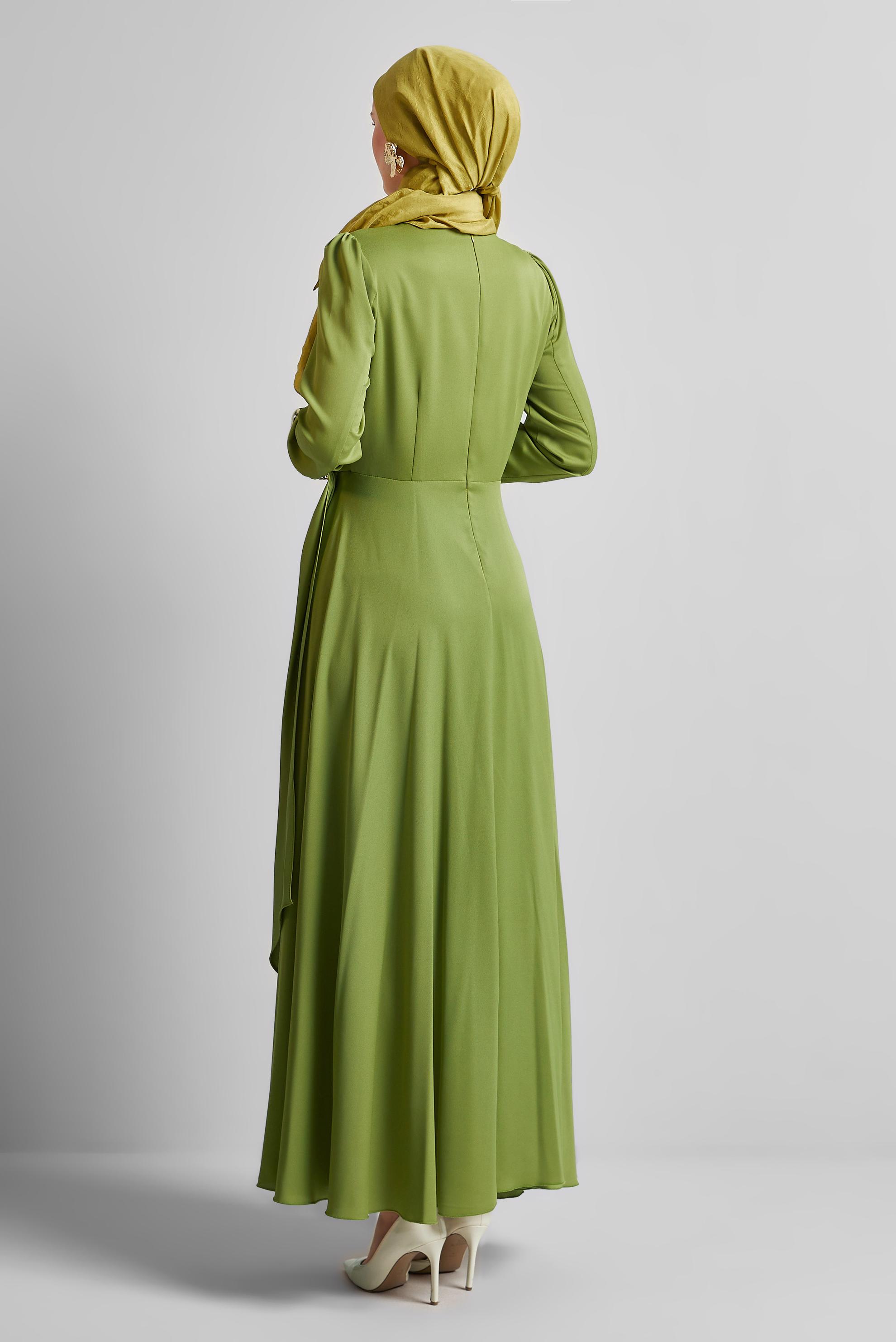 Tesettür giyim YEŞİL KEMERLİ SATEN ELBİSE 45527