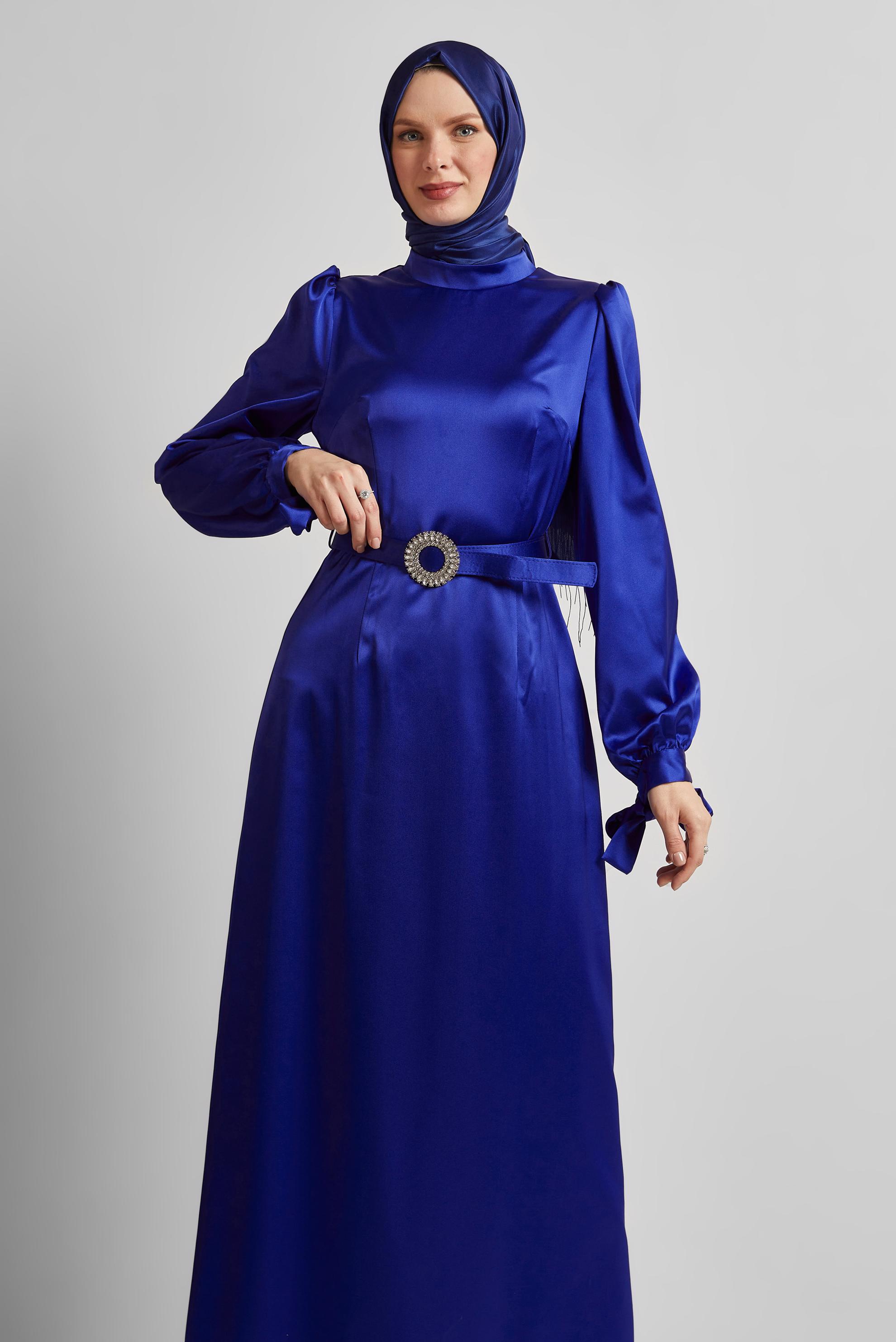 Tesettür giyim LACİVERT KEMERLİ SATEN ELBİSE 45551