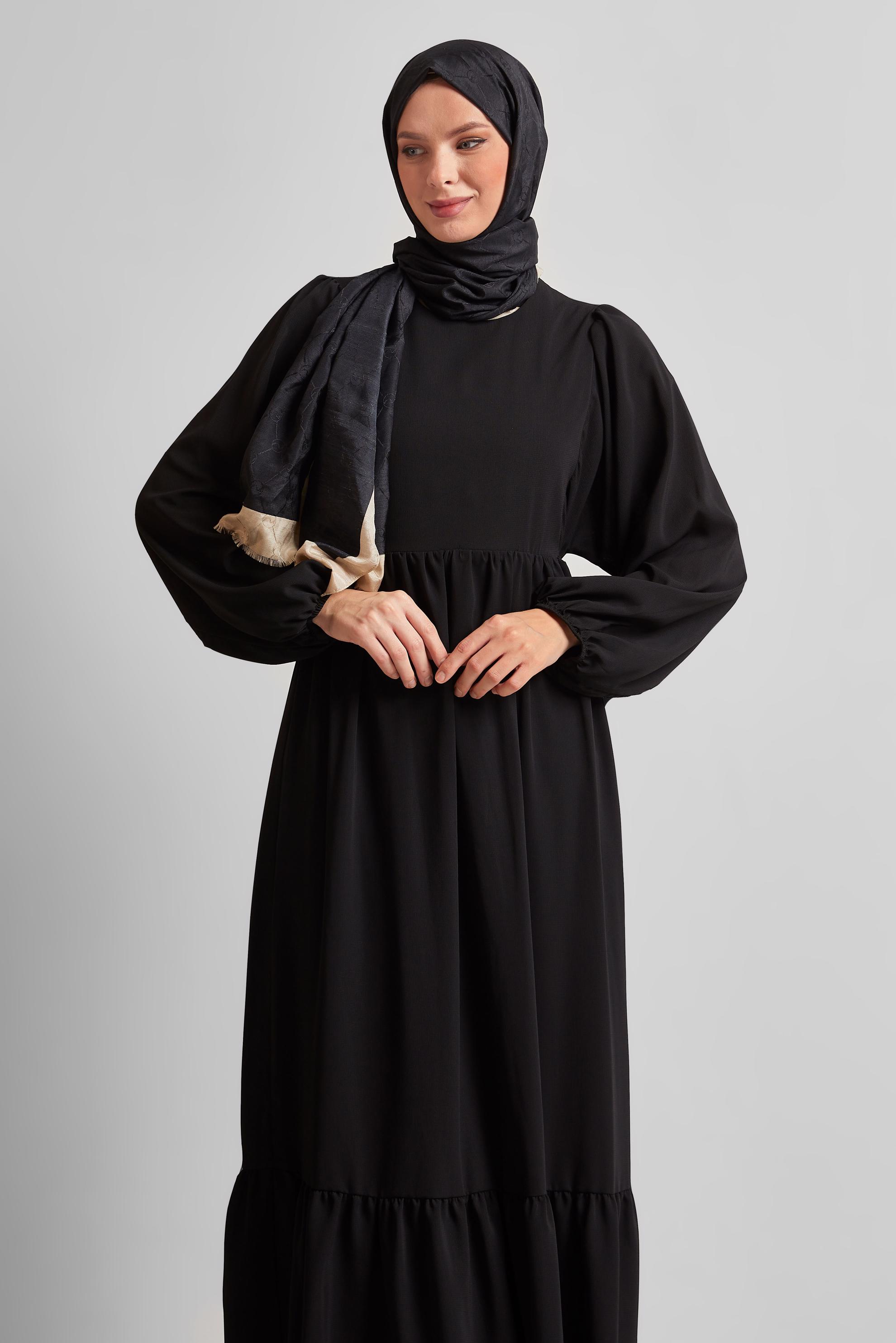 Tesettür giyim SİYAH BAĞCIKLI ELBİSE 45575