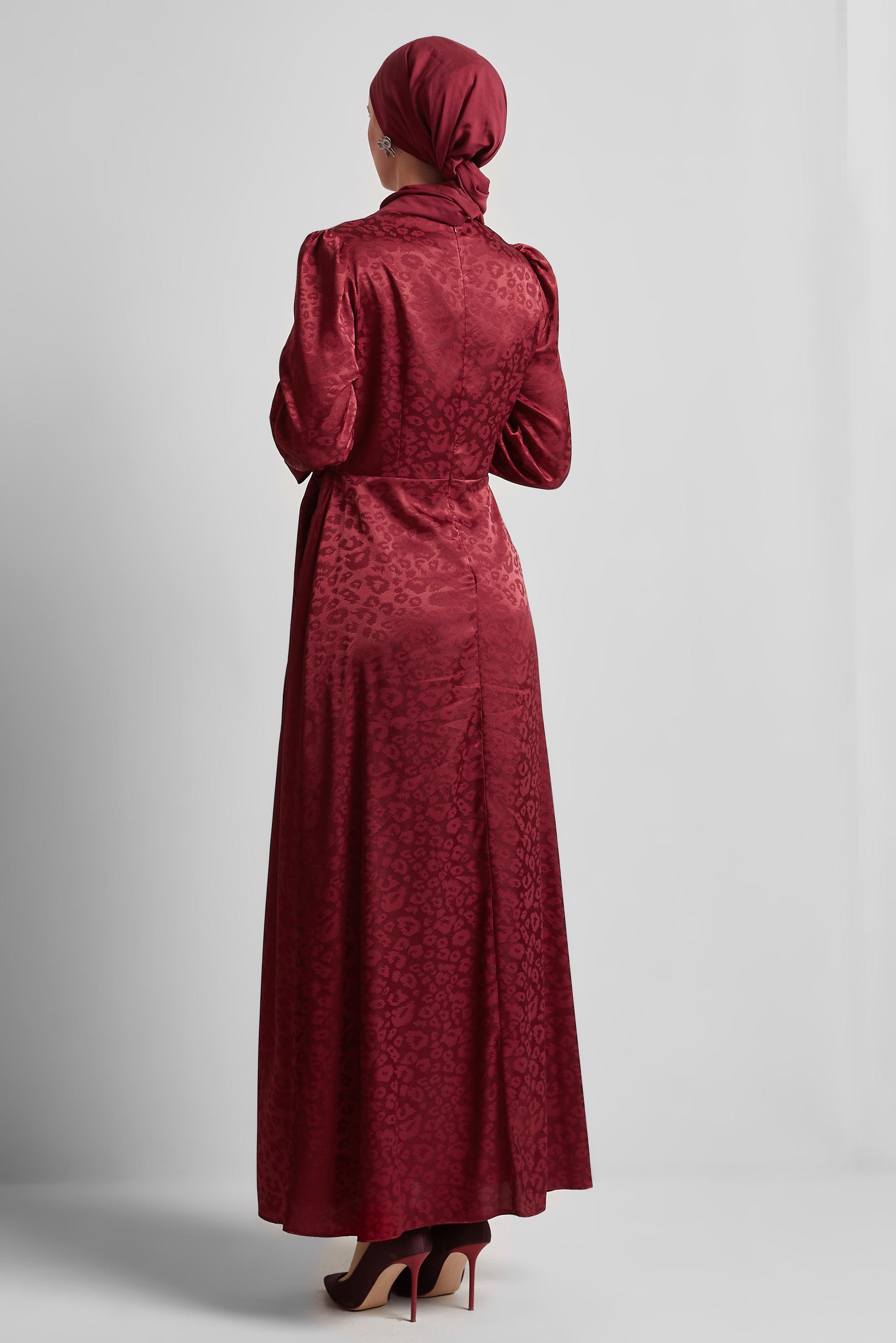 Tesettür giyim BORDO SATEN JAKAR ELBİSE 45578