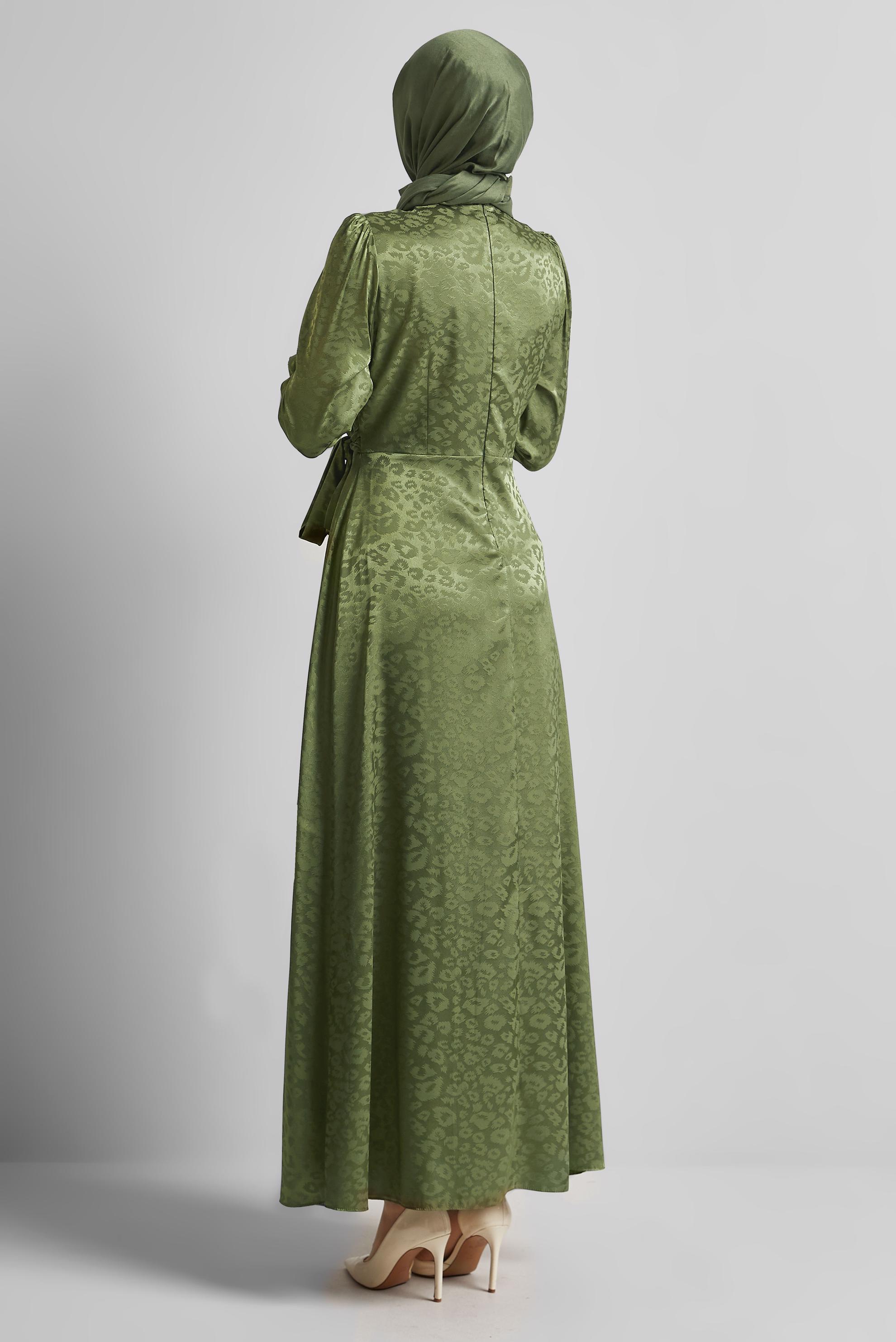 Tesettür giyim HAKİ SATEN JAKAR ELBİSE 45578