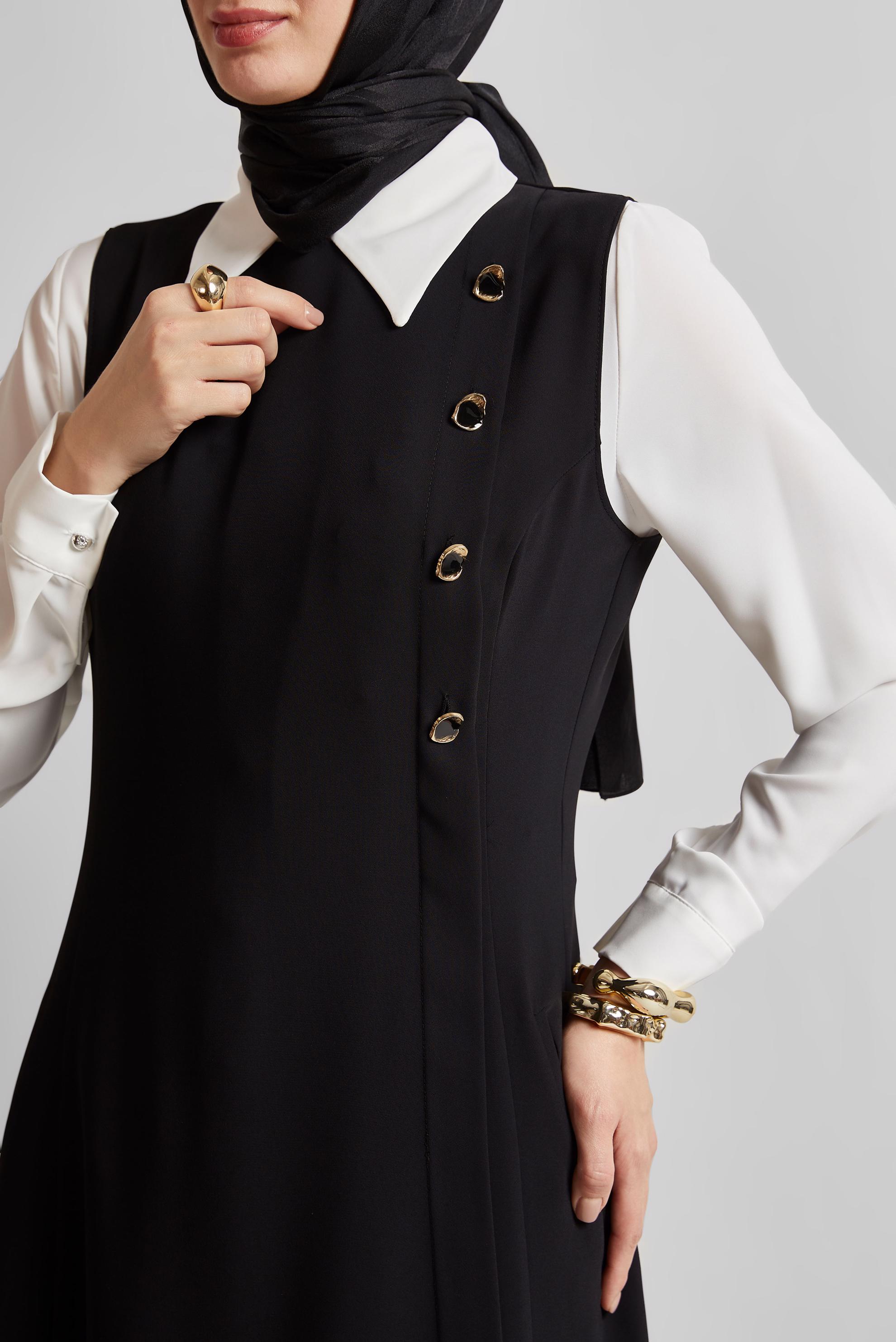 Tesettür giyim SİYAH DÜĞME DETAYLI JİLE ELBİSE 45596