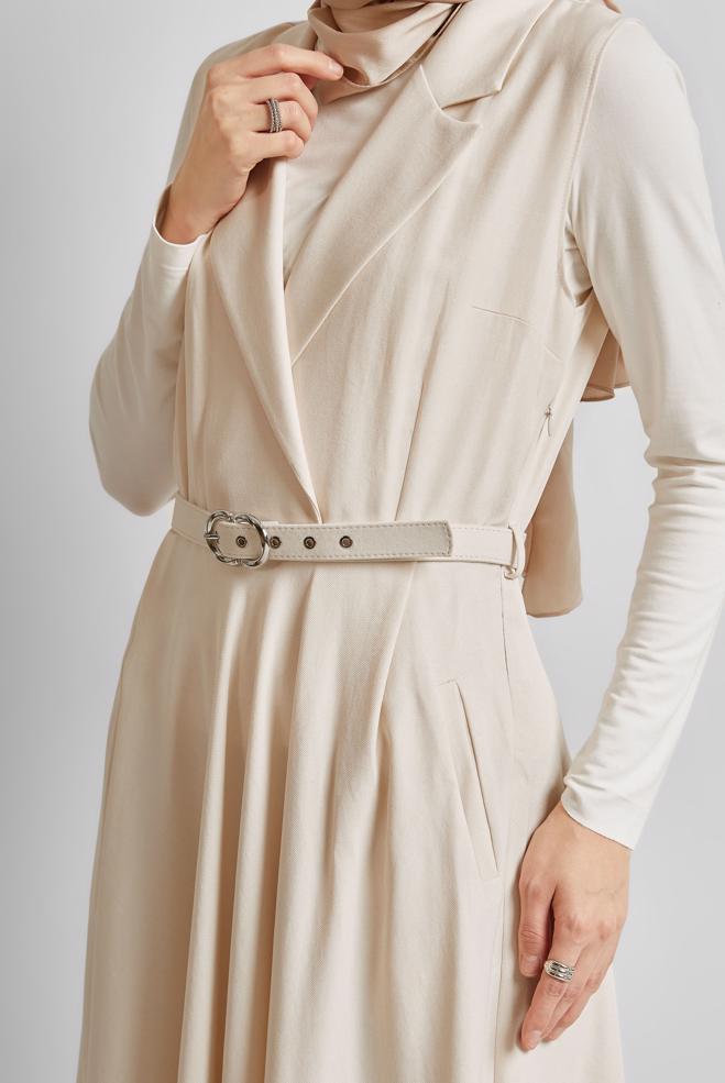 Hijab-Kleidung ECRU TRÄGERKLEID MIT GÜRTEL 45638 - ALVİNA