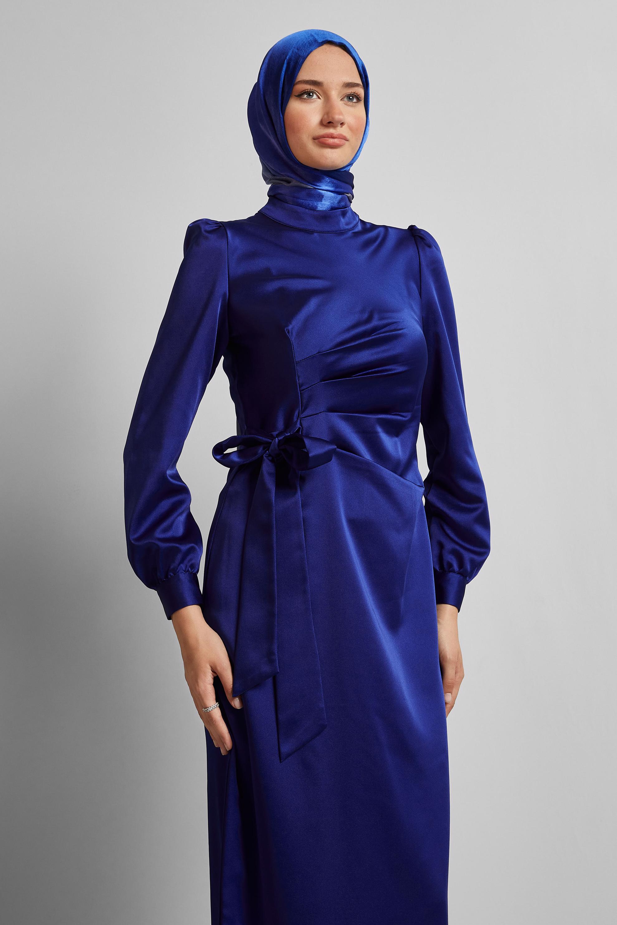 Vêtements hijab BLEU ROBE EN SATIN 45649