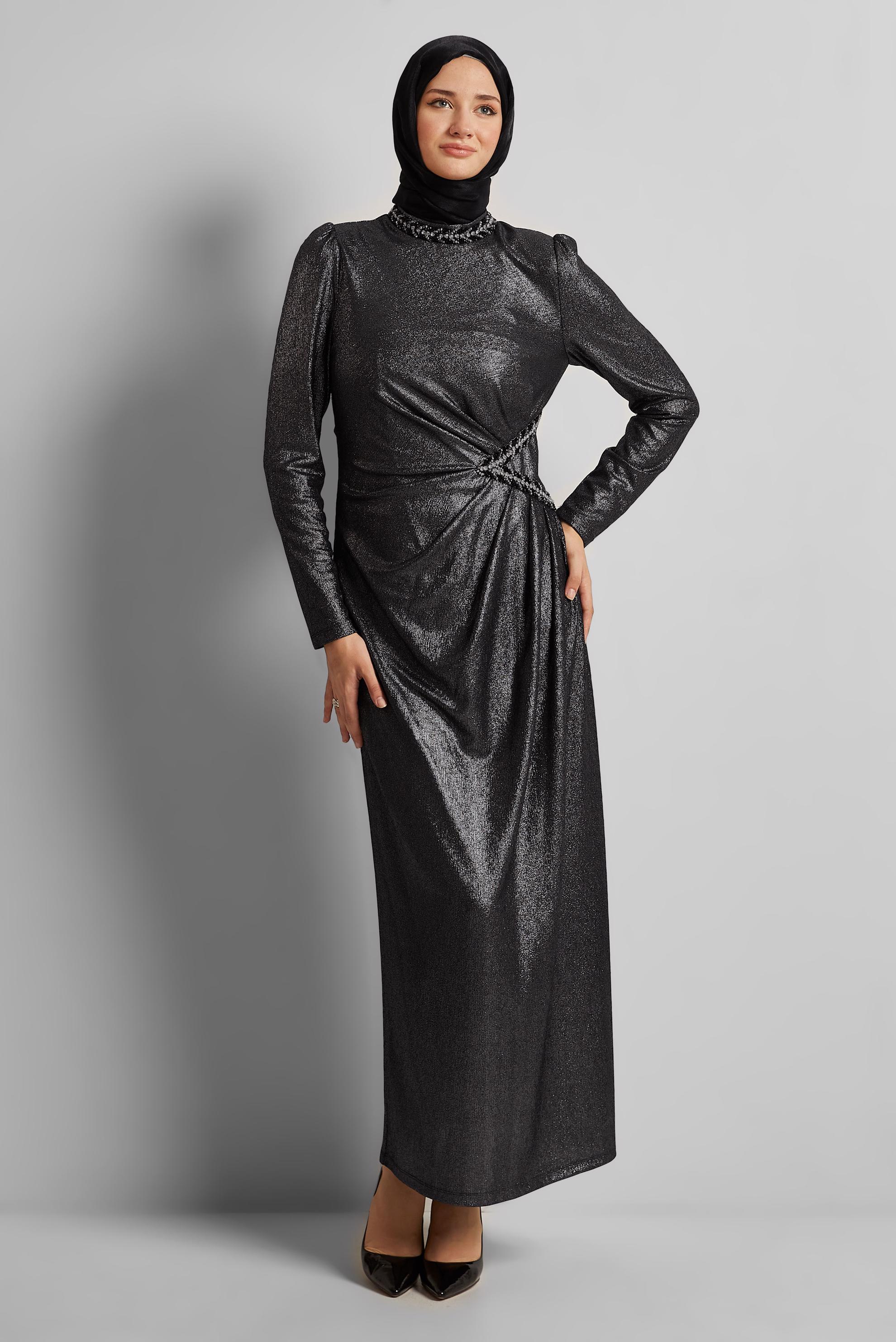 Tesettür giyim SİYAH TAŞ DETAYLI ELBİSE 45675
