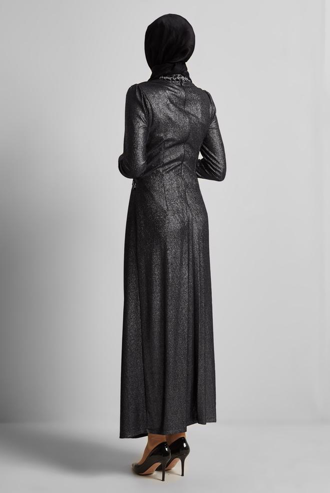 Vêtements hijab NOIR ROBE DÉTAILLÉE DE GEMME 45675 - ALVİNA